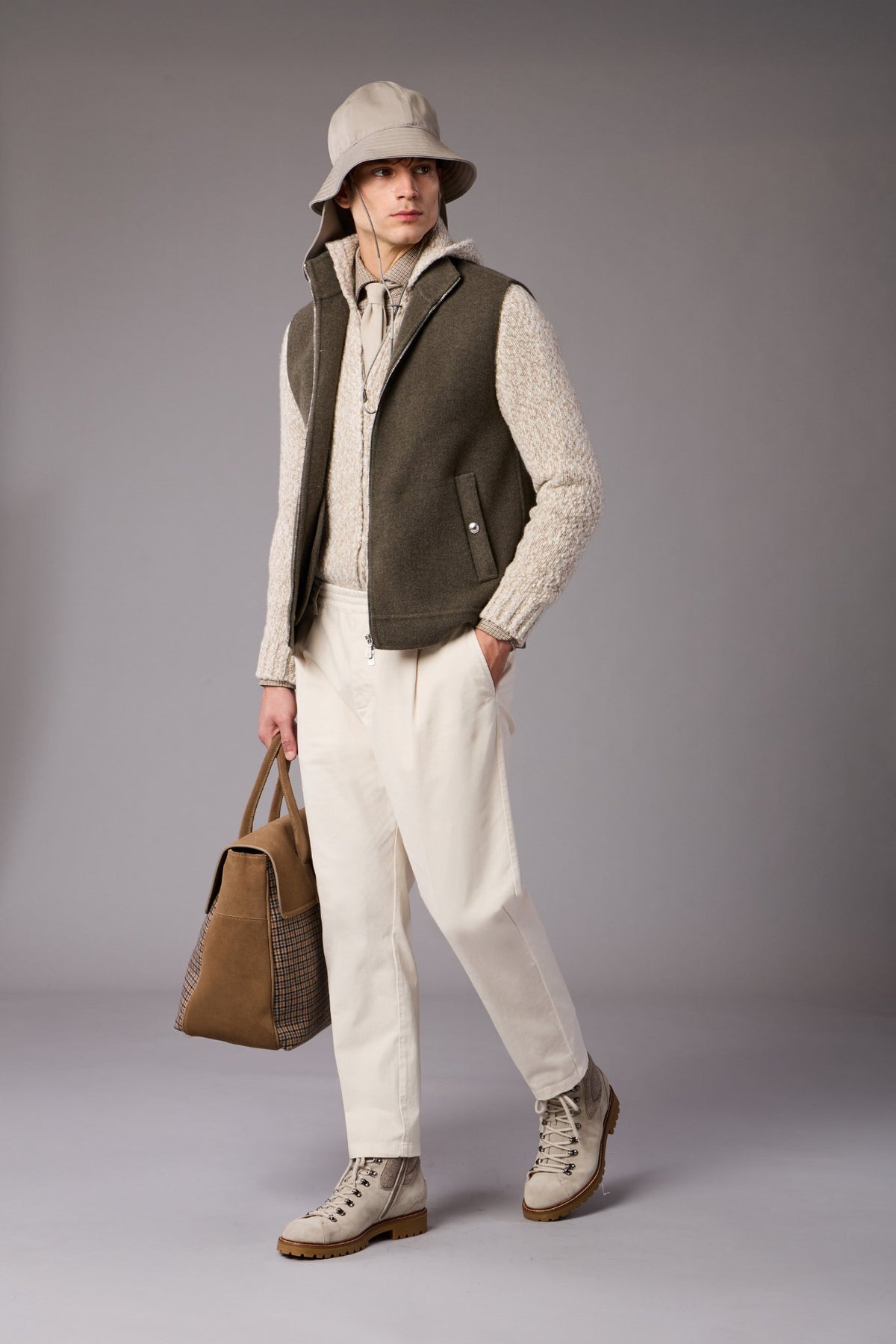 LOOK 12