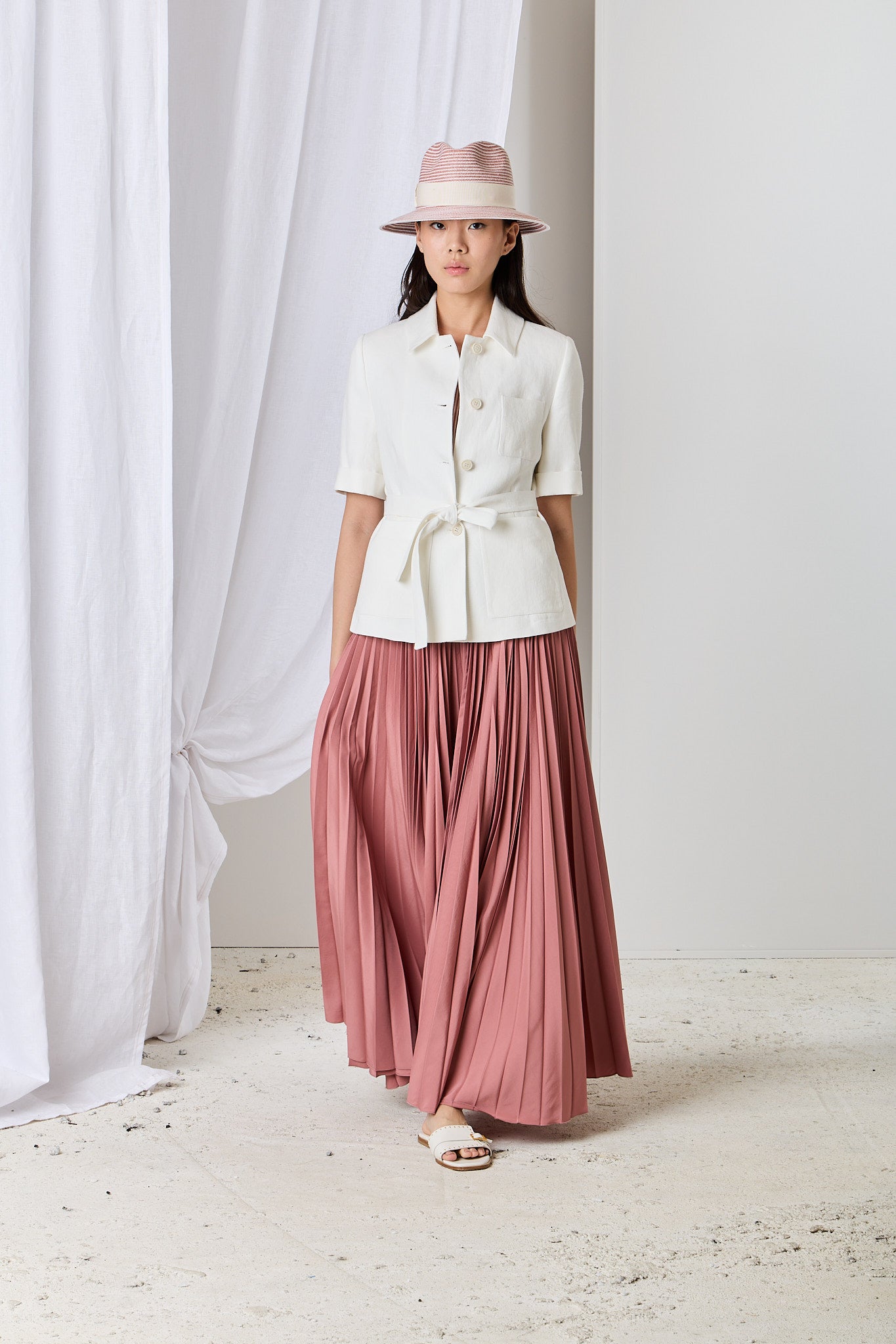LOOK 11 WOMAN SS26