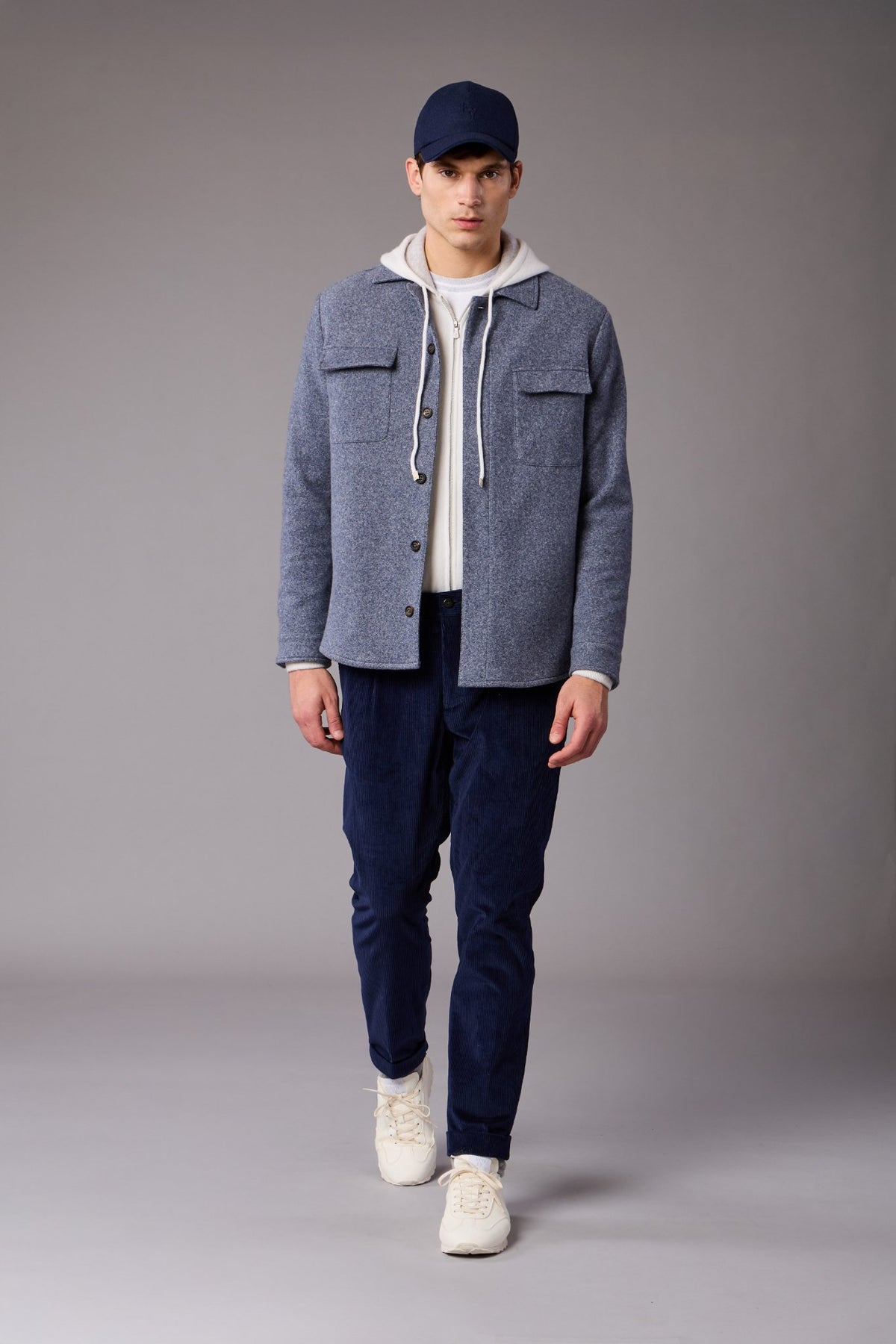 LOOK 19
