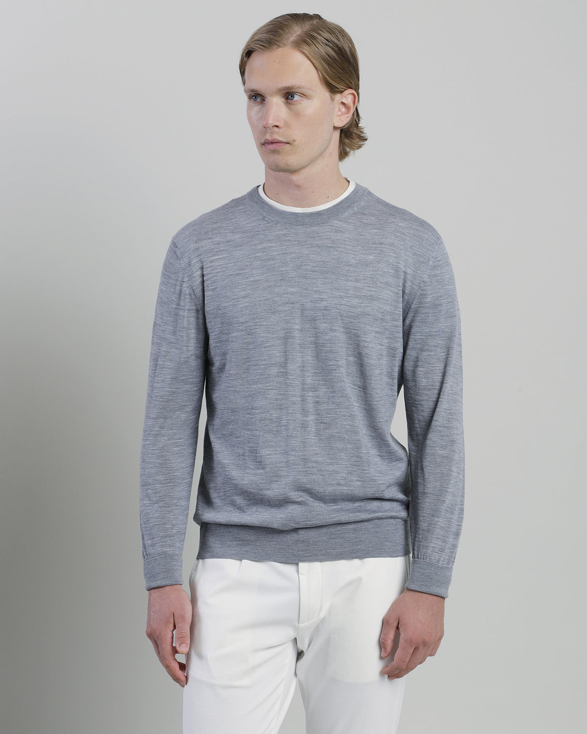 CREW NECK SWEATER