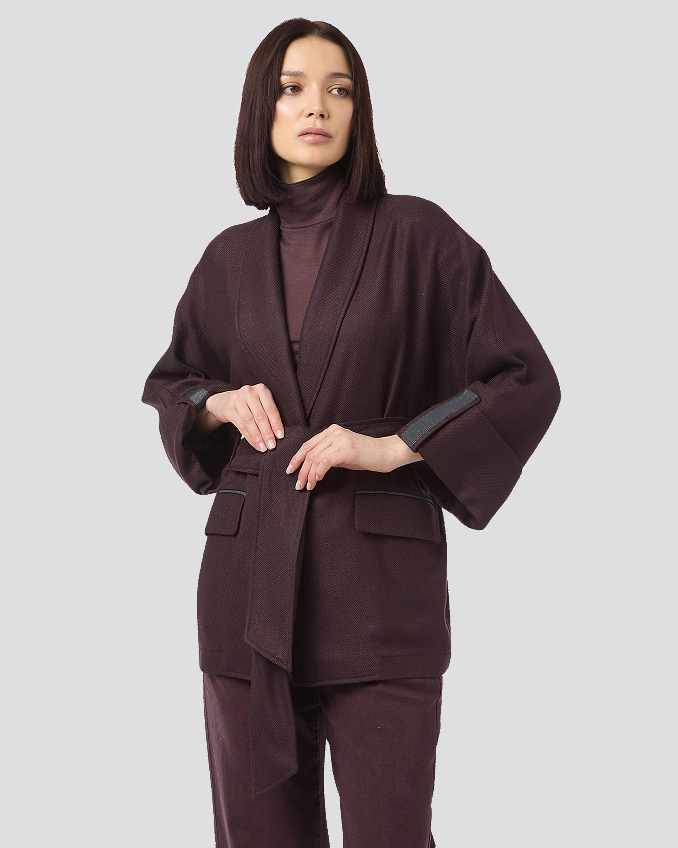 JACKET WITH BELT
