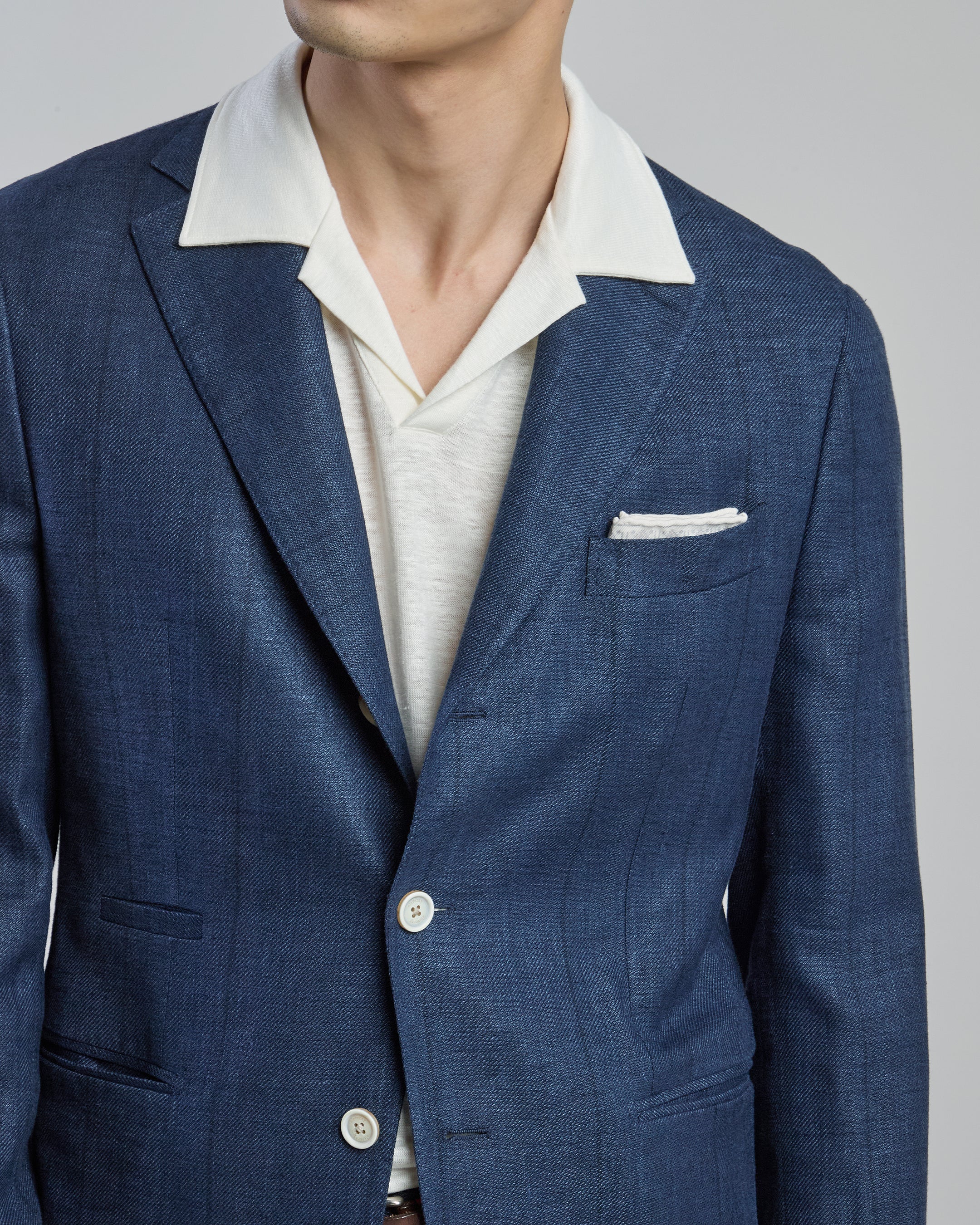 Men's Single-Breasted Linen Wool and Silk Suit
