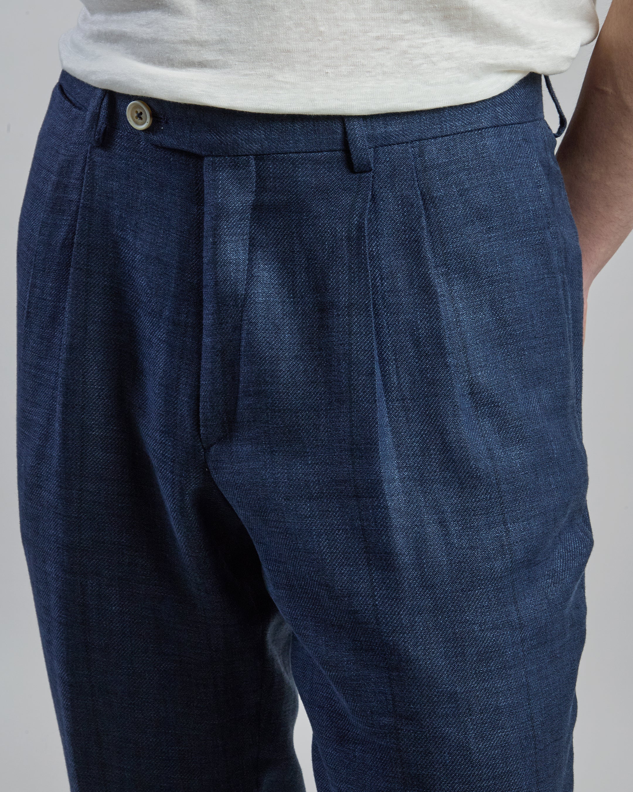 Men's Single-Breasted Linen Wool and Silk Suit