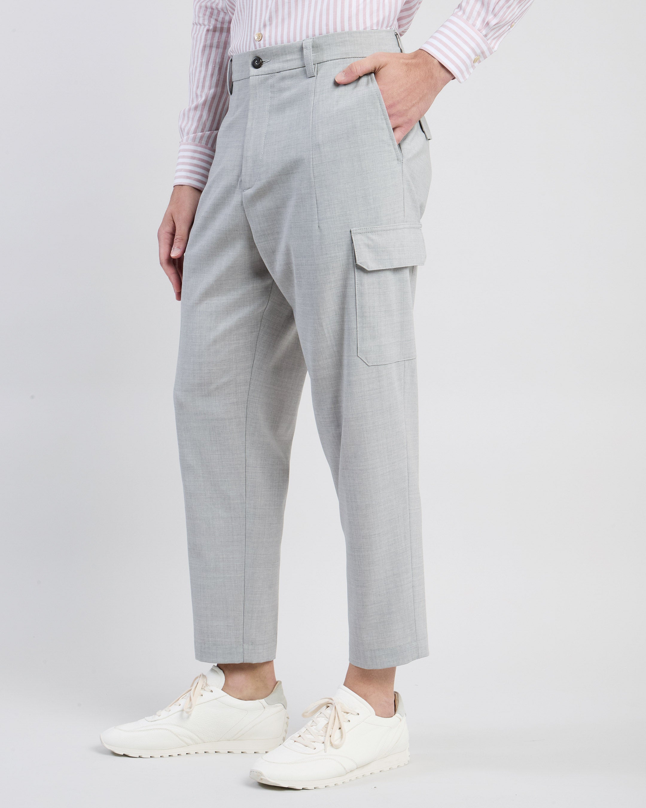 Men's Relaxed Fit Virgin Wool Cargo Trousers