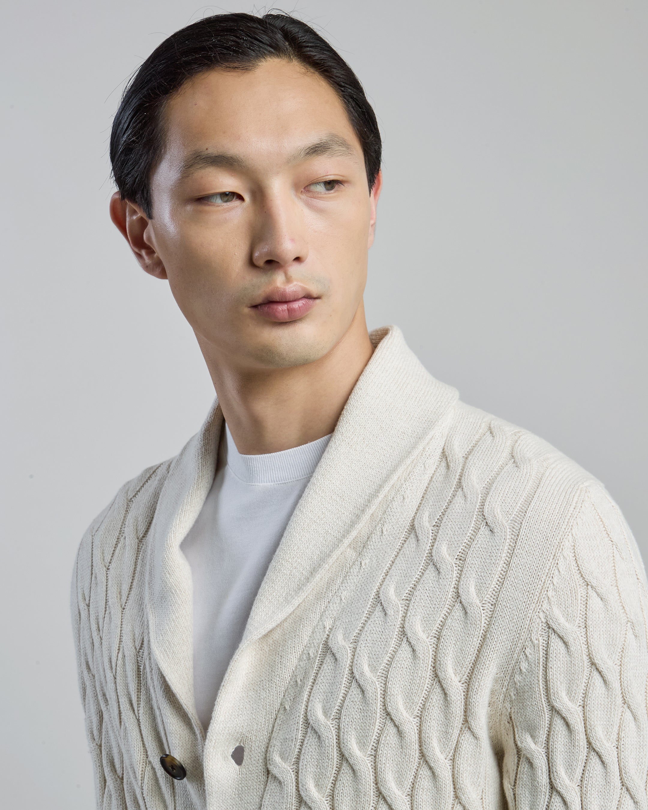 Men's Shawl Collar Cotton and Linen Cable Knit Cardigan