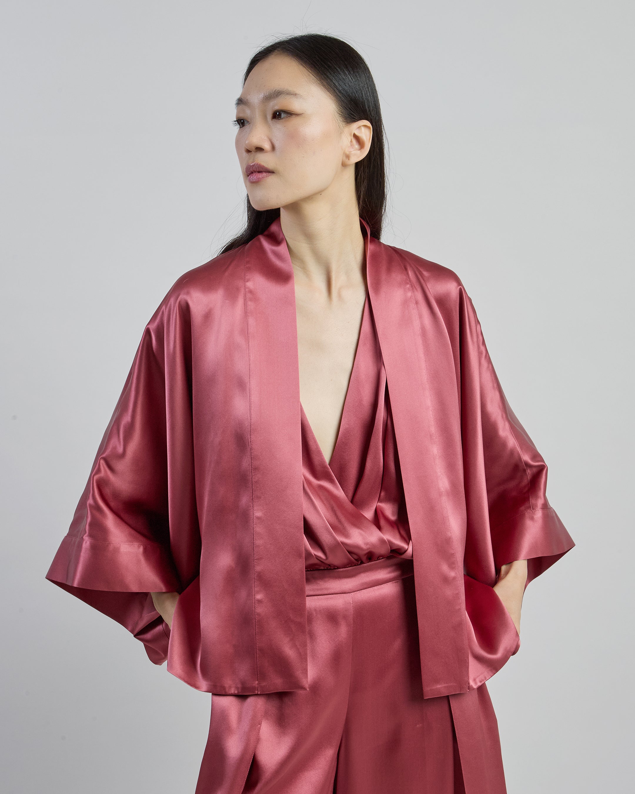 Short Kimono in Double Comasca Silk Satin