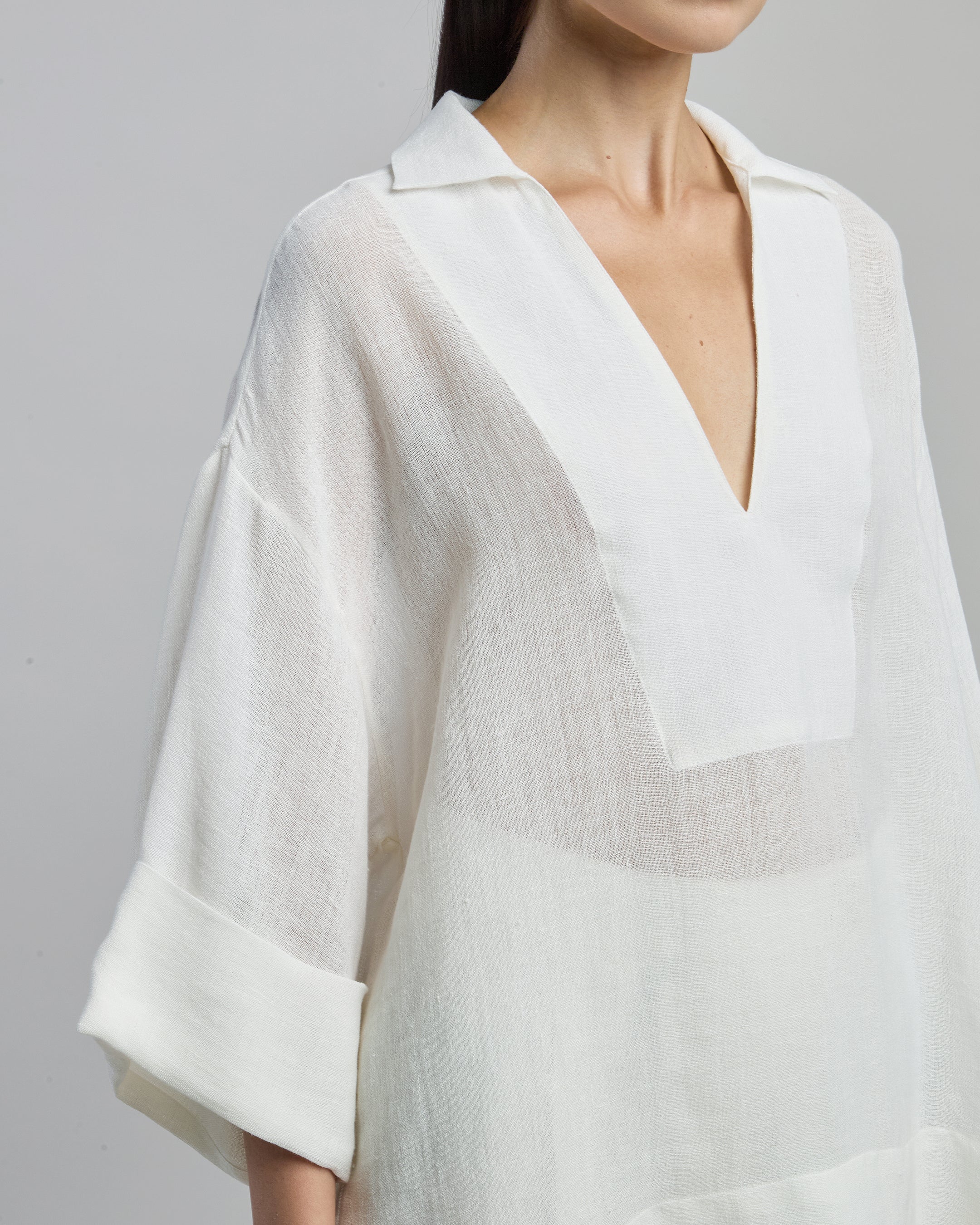 Women's V-Neck Brushed Linen Shirt with Short Sleeves