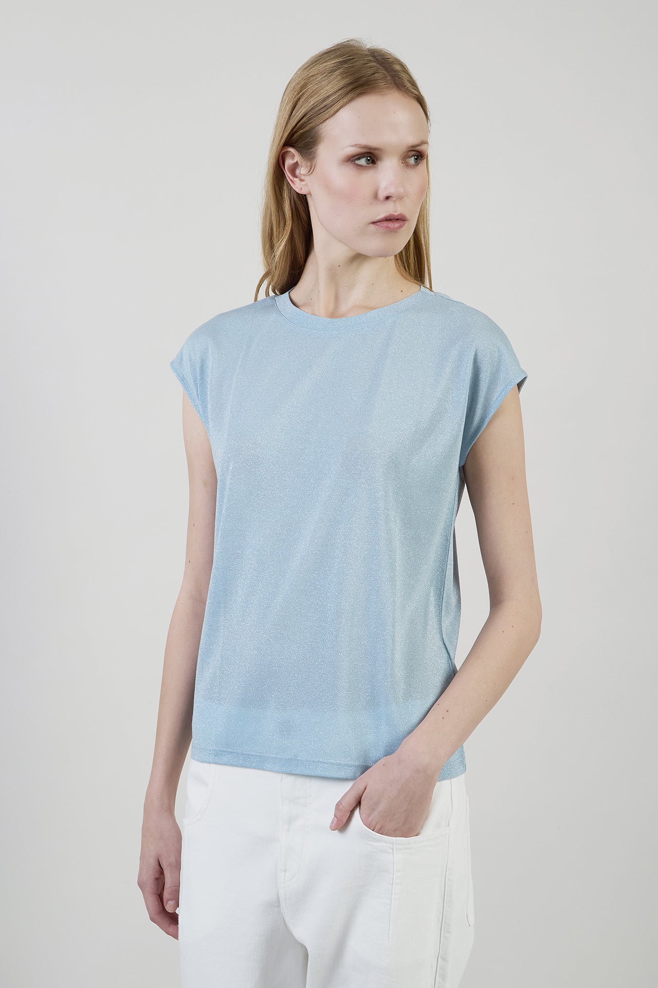 Women's Metallic Jersey Sleeveless Crew Neck T-Shirt