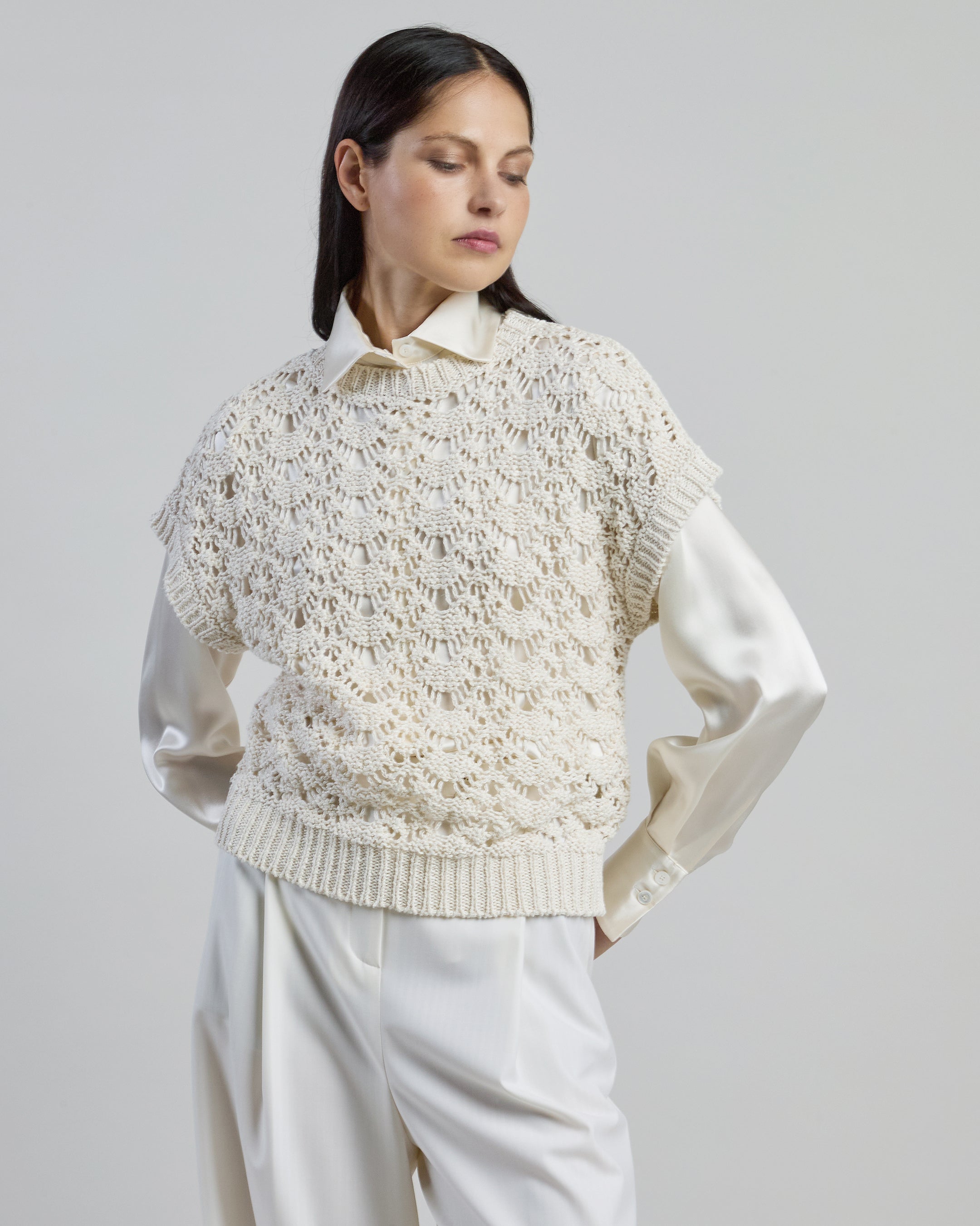 Women's Linen and Silk Sleeveless Micro-Bouclé Sweater