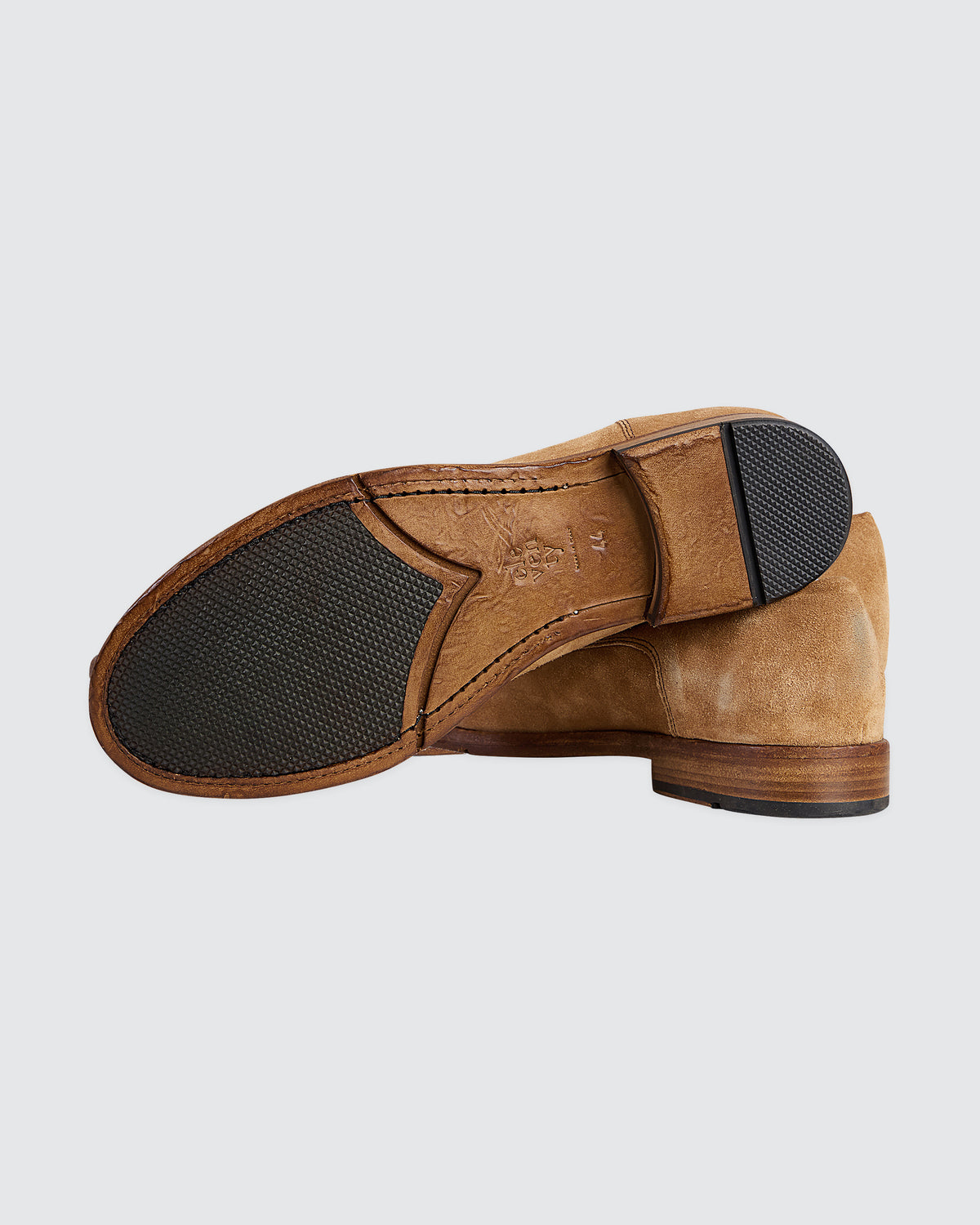 SUEDE CALFSKIN SHOE