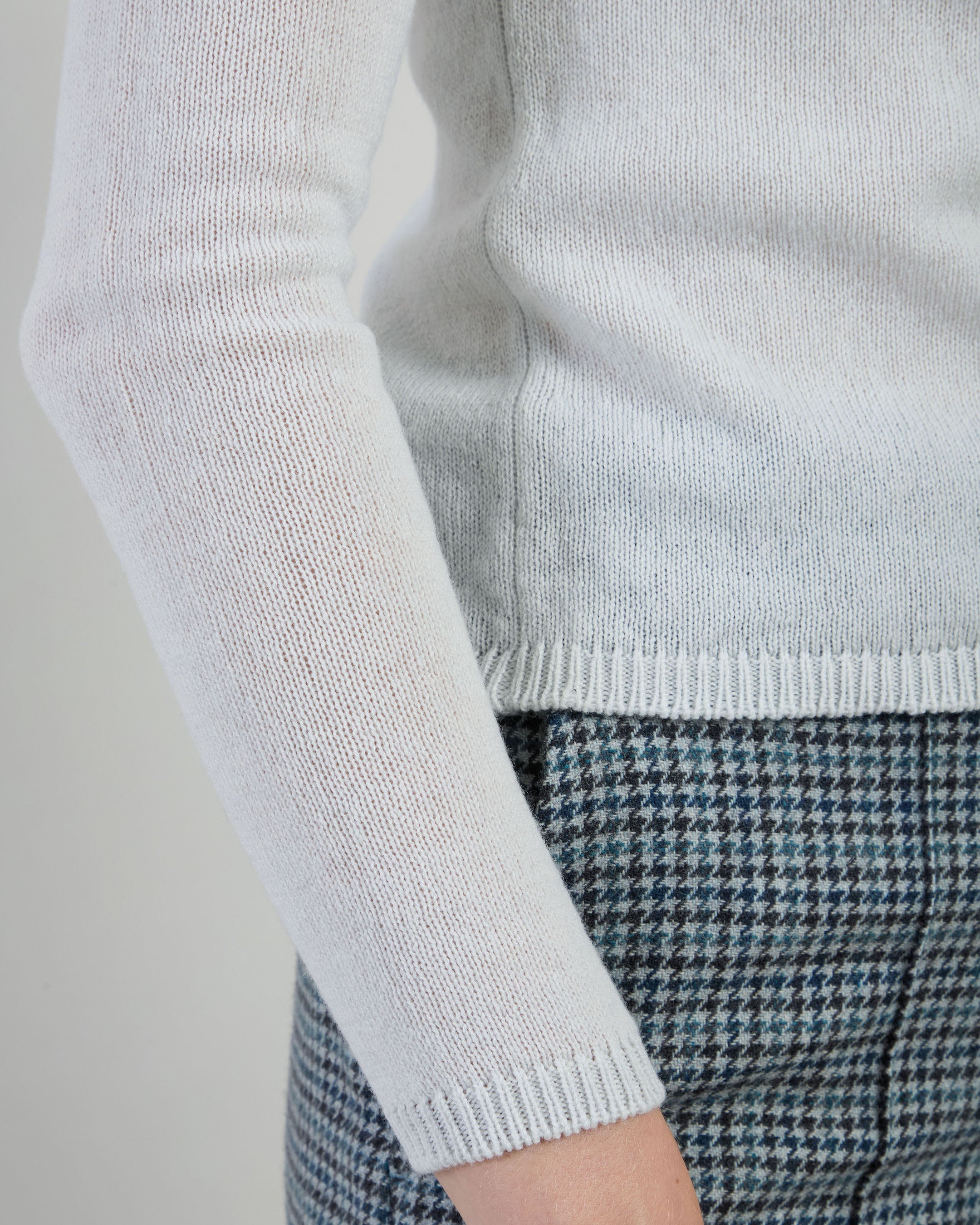 MAGLIA GIROCOLLO CASHMERE