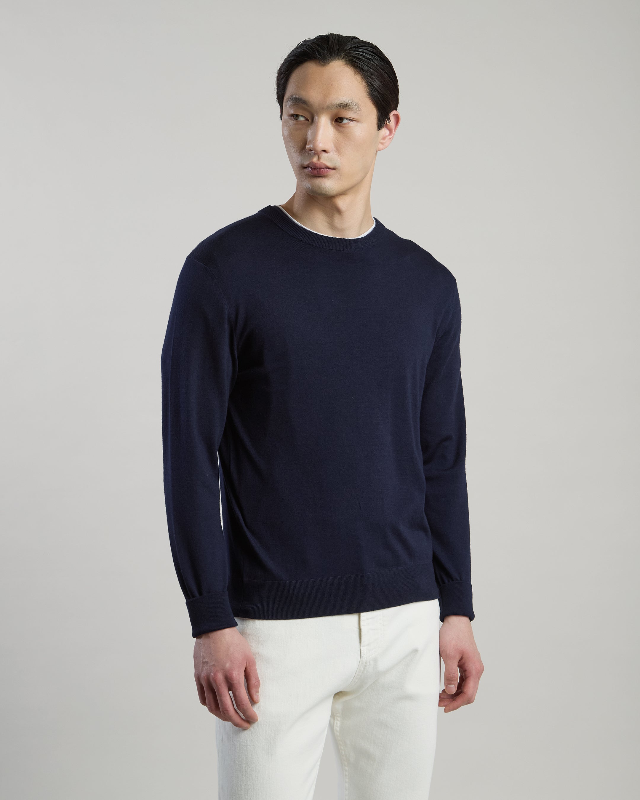 CREW NECK SWEATER