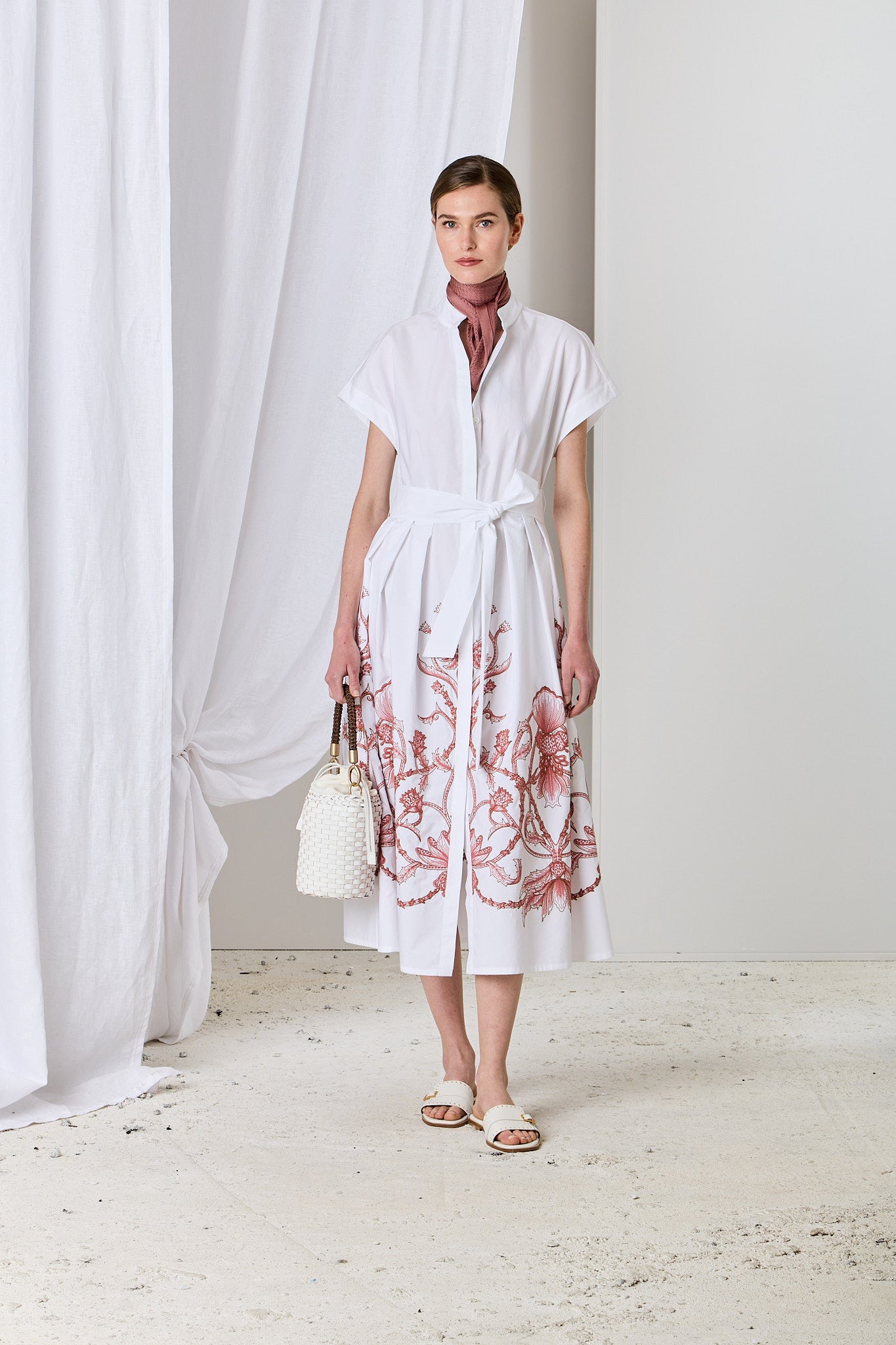 LOOK 8 WOMAN SS26