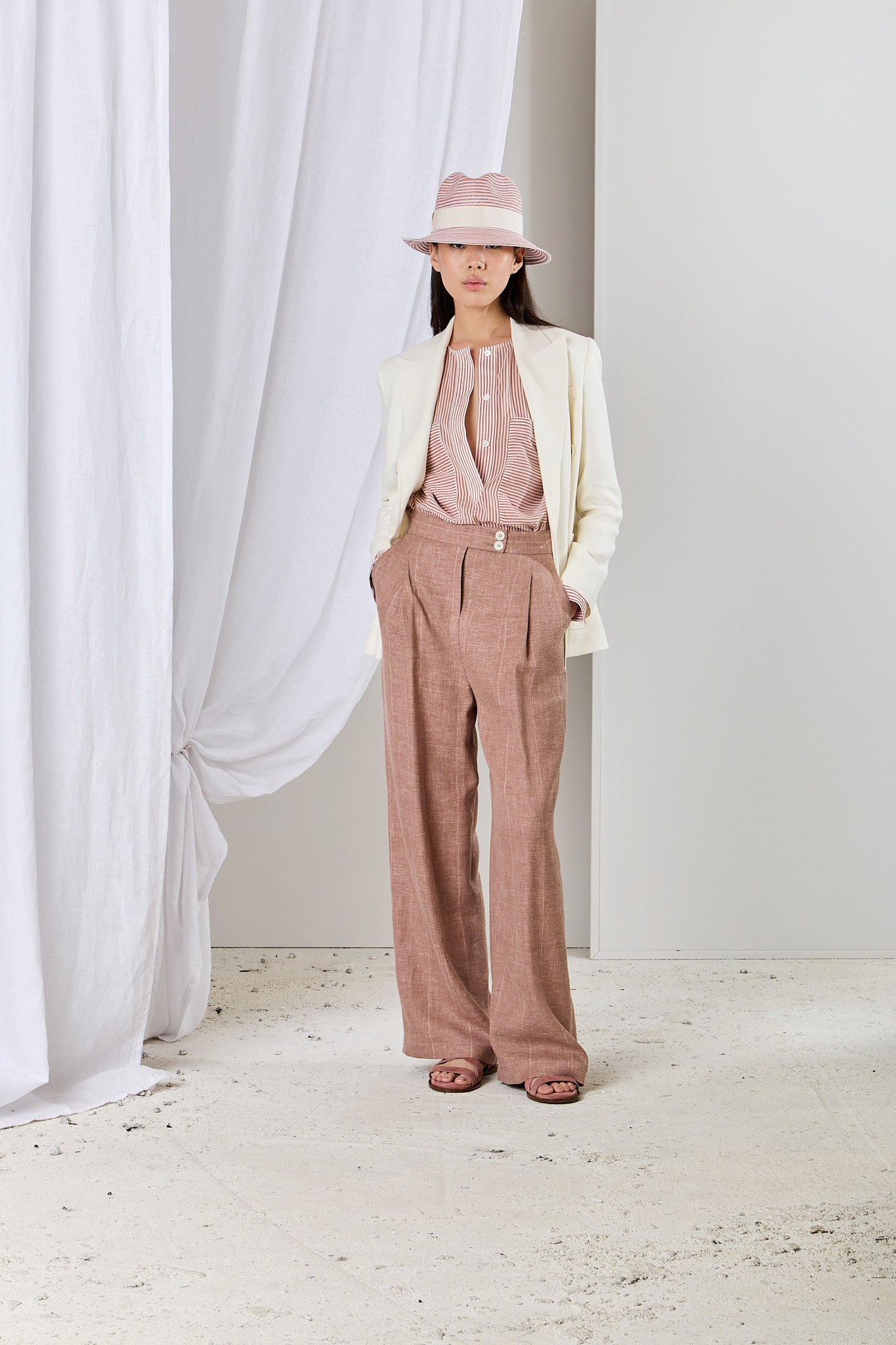 LOOK 10 WOMAN SS26