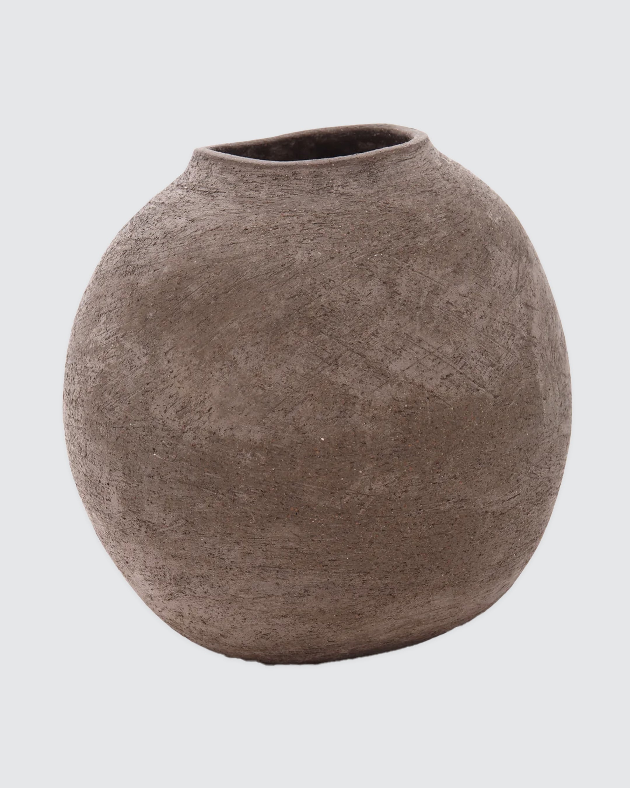 LOW VASE
