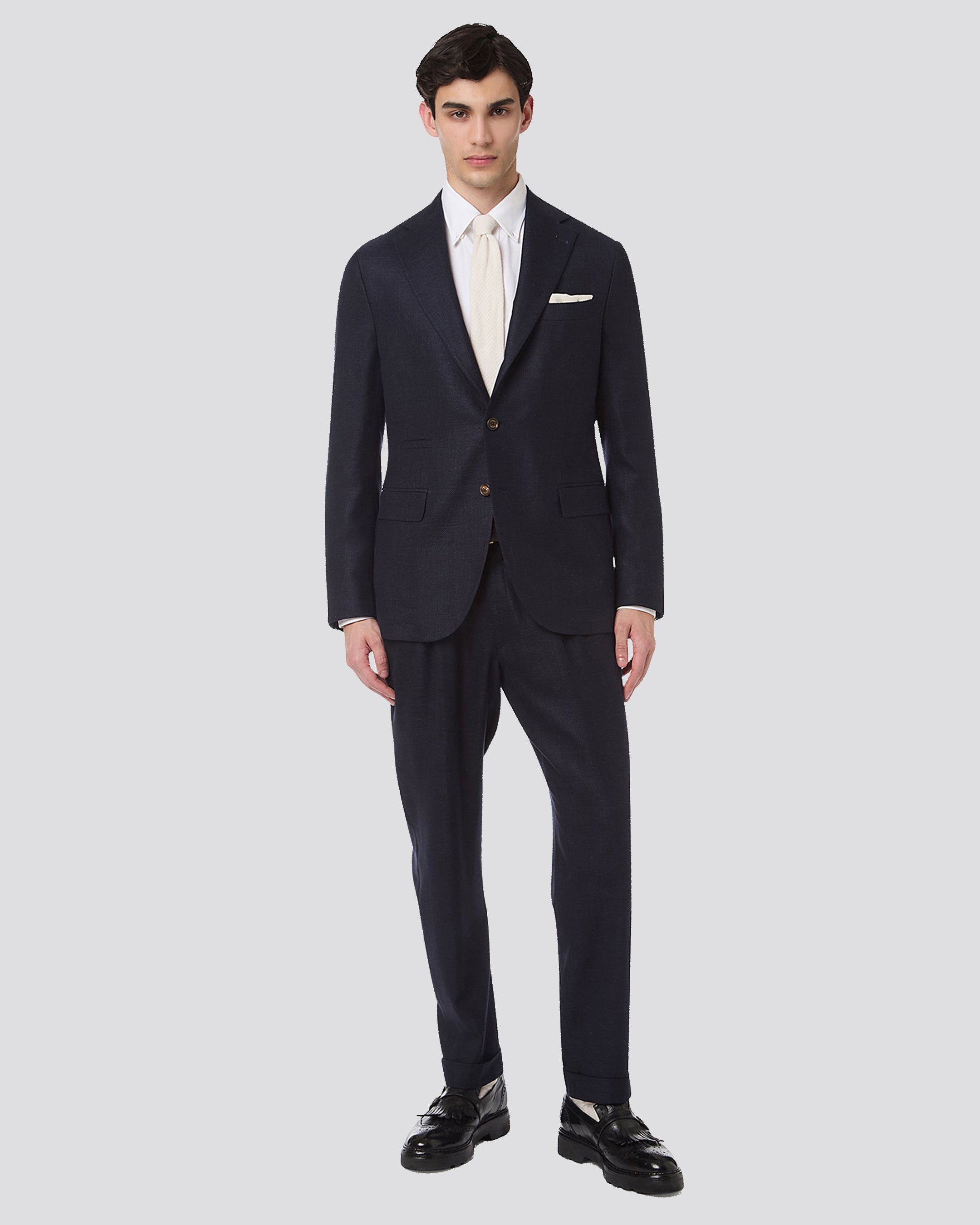 SINGLE BREASTED SUIT WITH PENCED PANTS