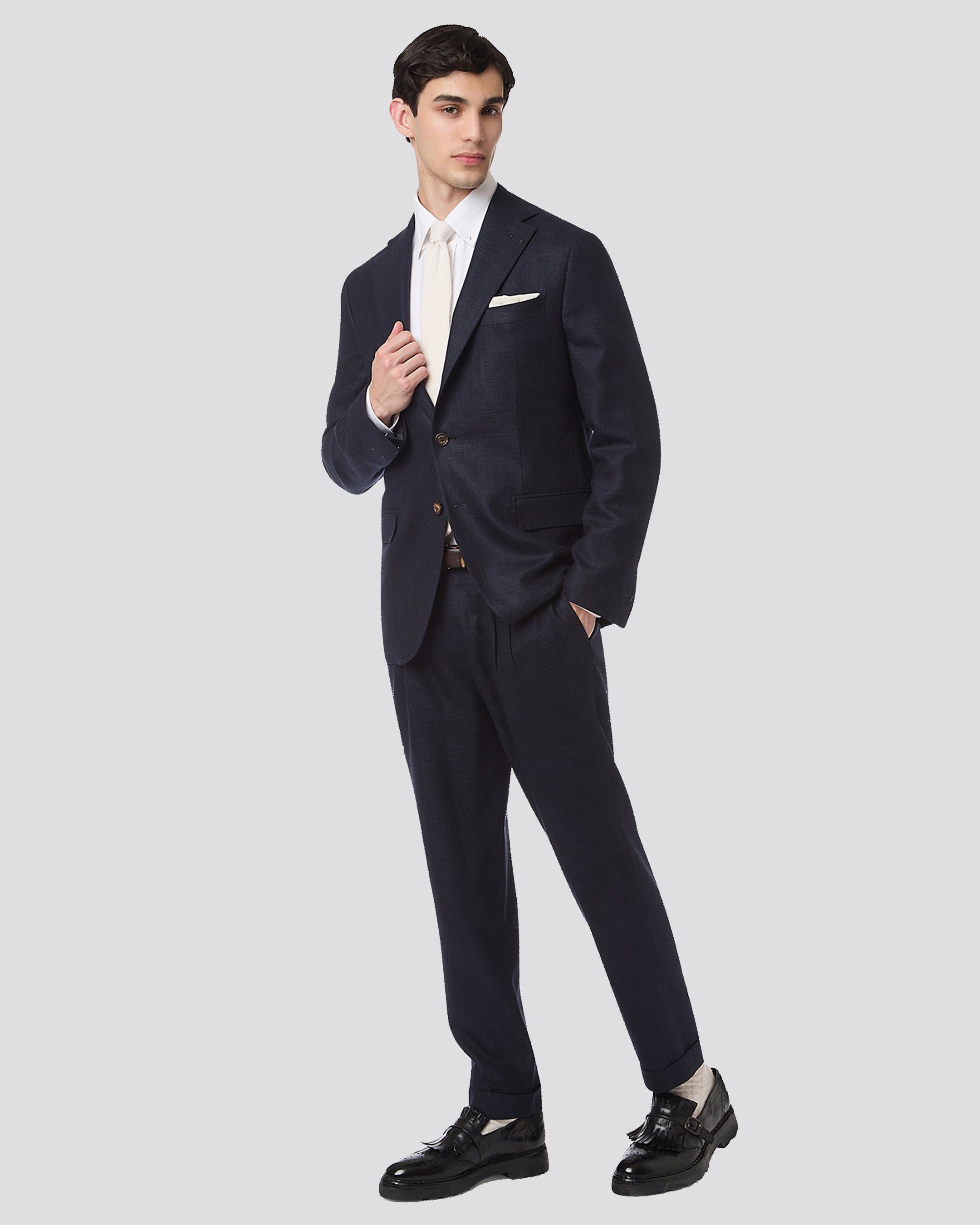 SINGLE BREASTED SUIT WITH PENCED PANTS alternative