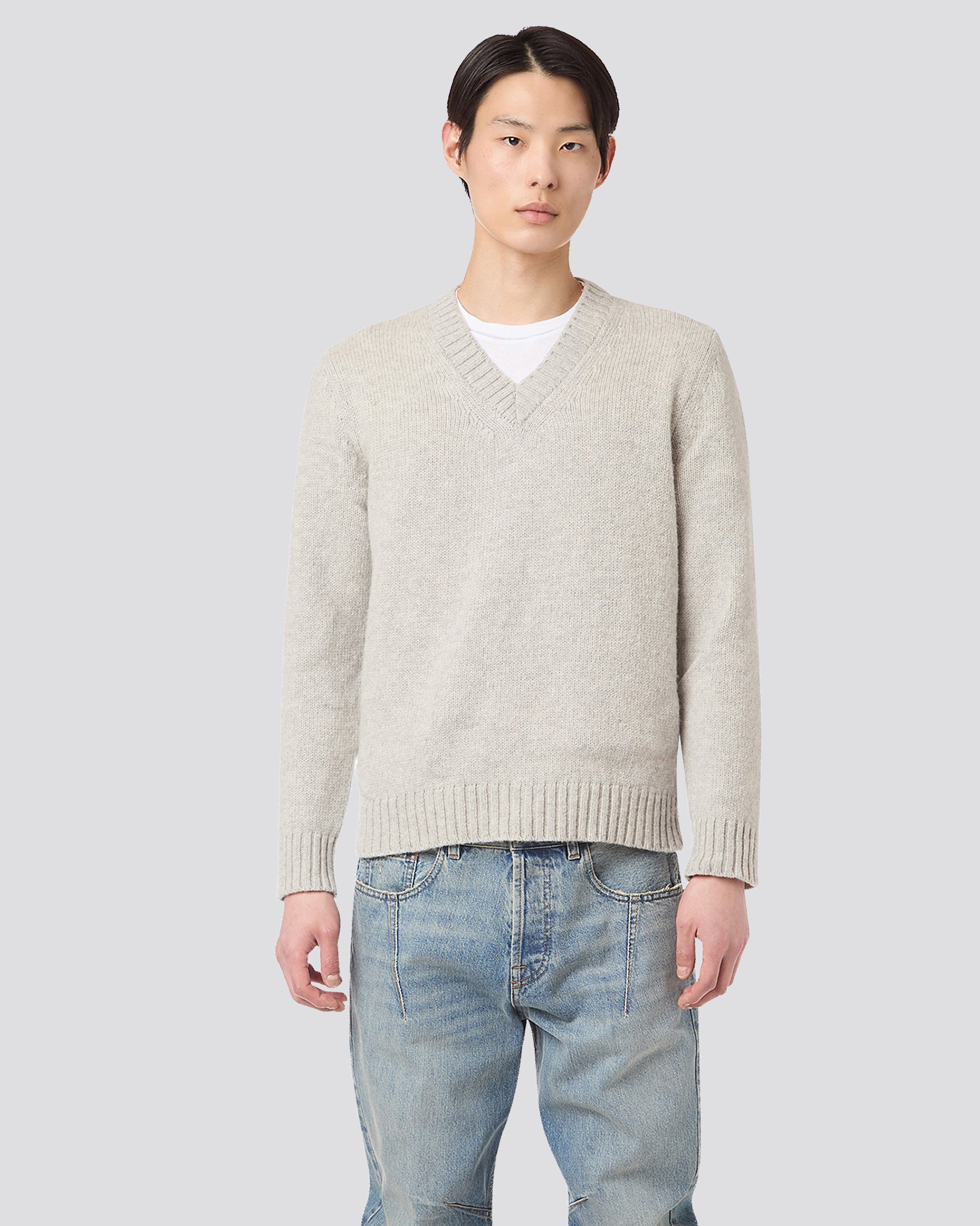 V-NECK SWEATER