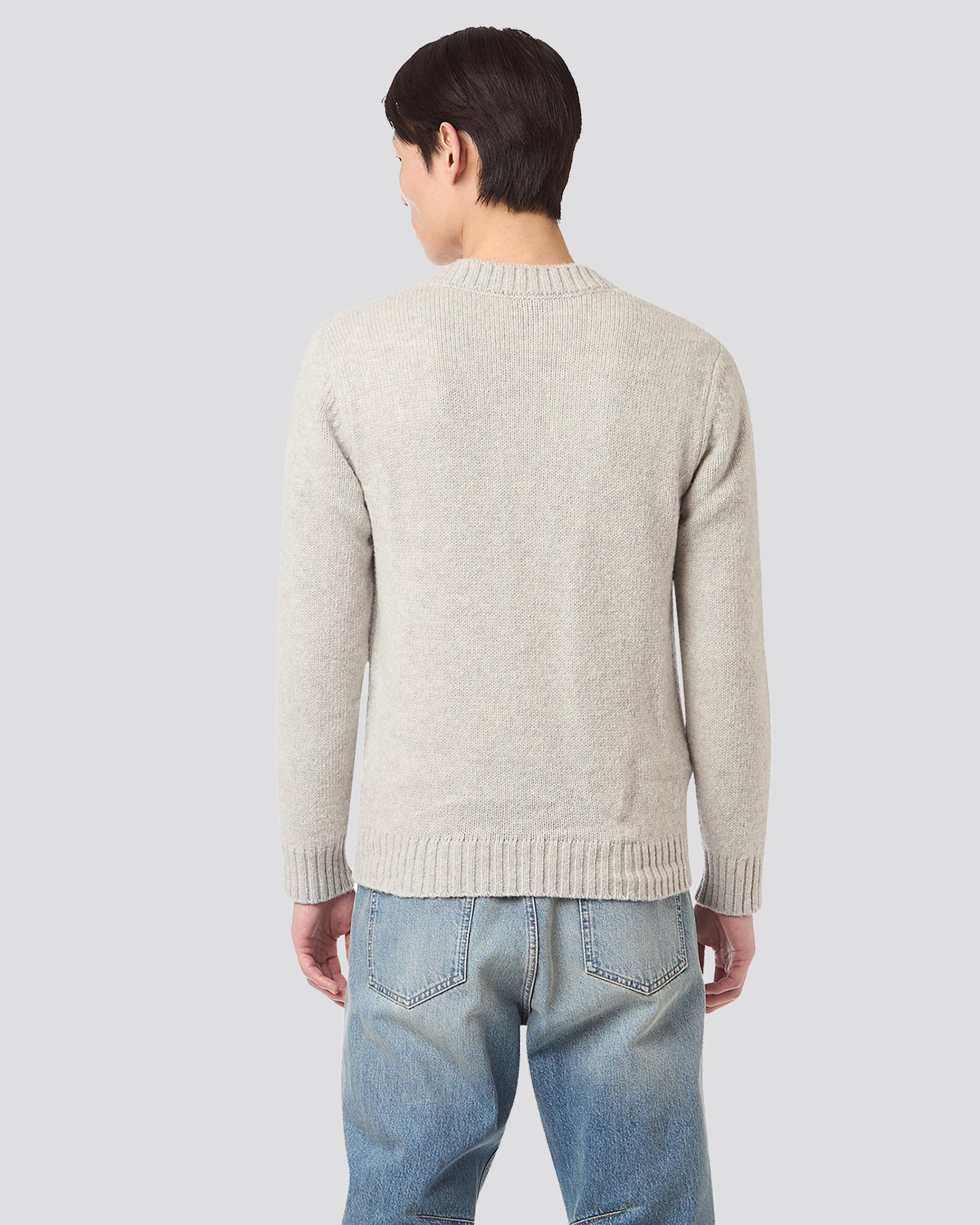 V-NECK SWEATER