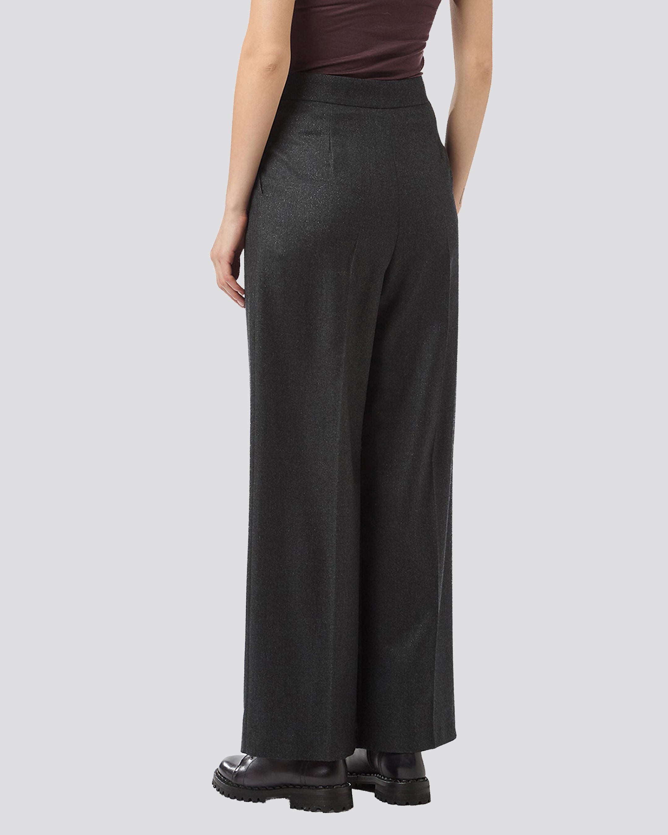 TROUSERS WITH BUTTONS alternative