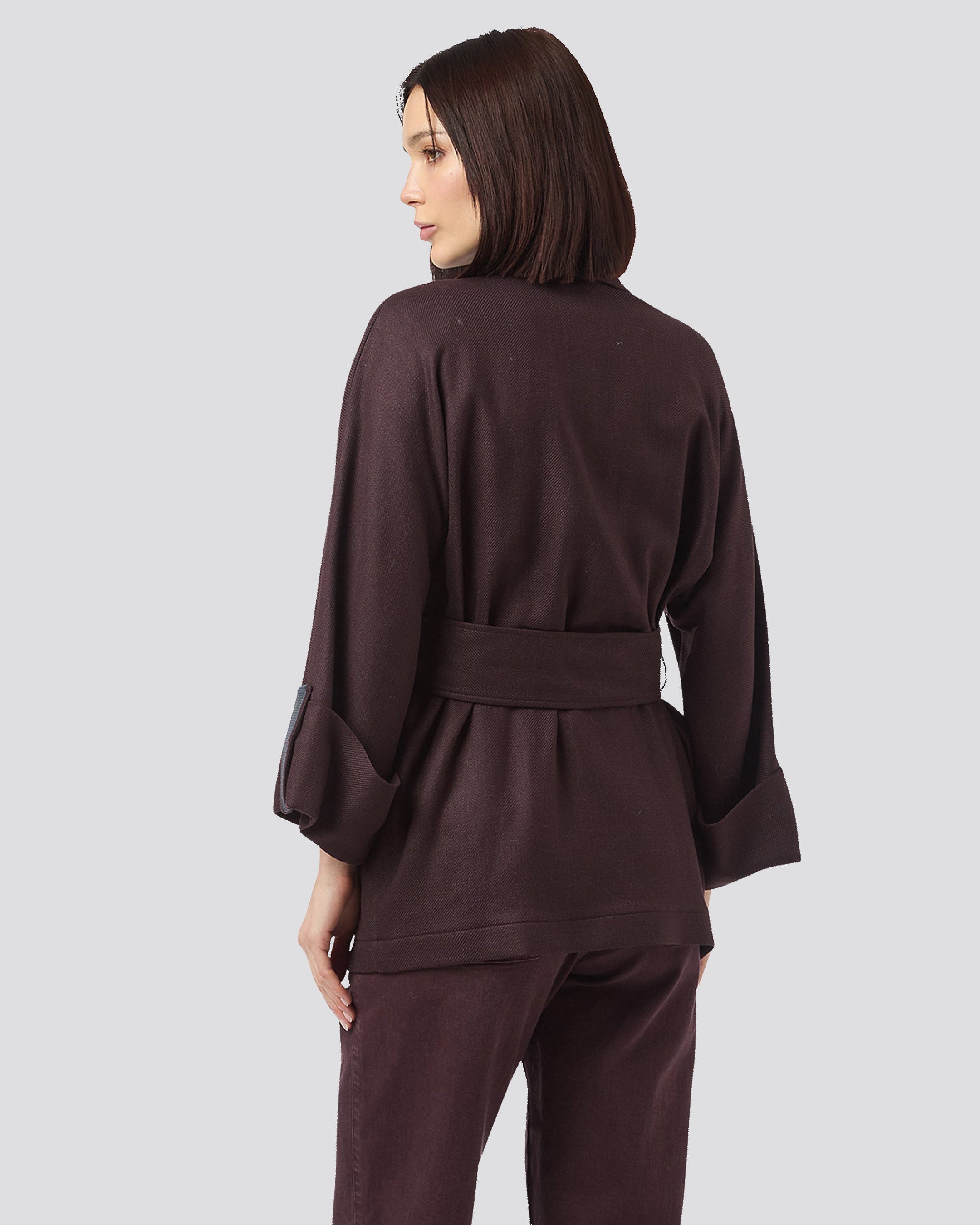 JACKET WITH BELT