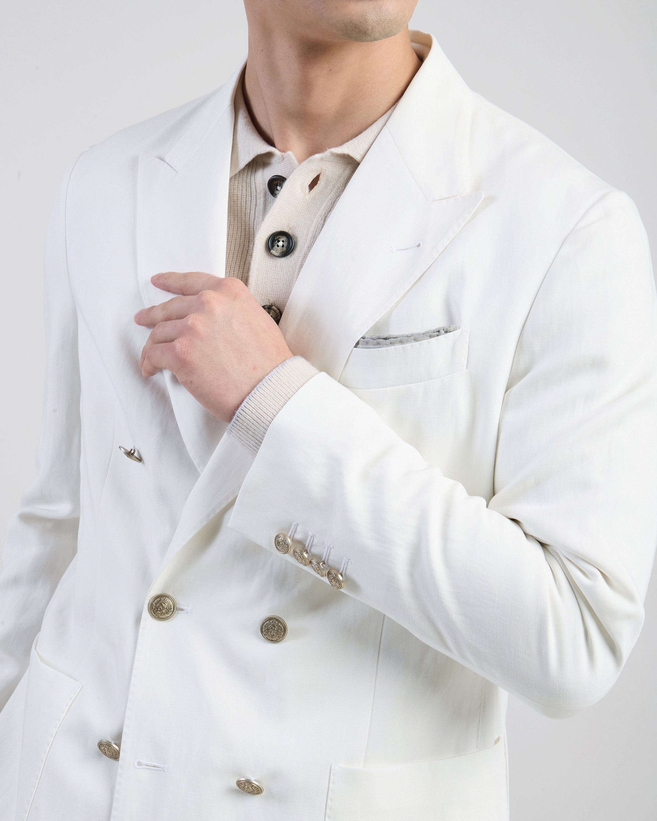 Men's Double-Breasted Lyocell and Linen Suit