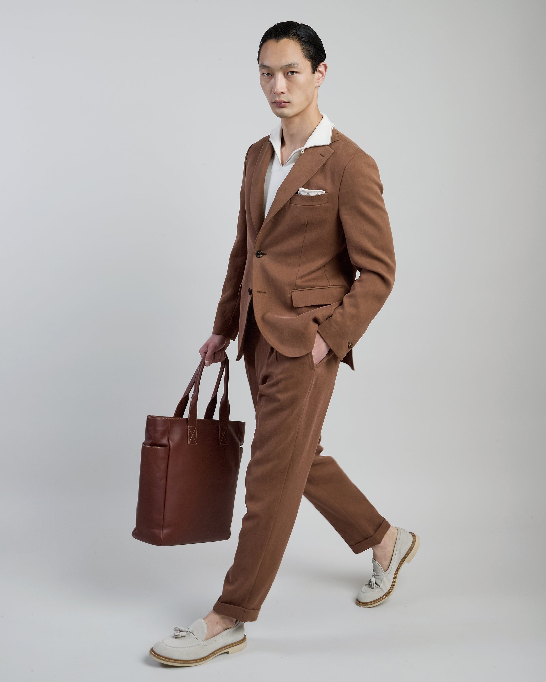 Men's Slim Fit Single-Breasted Linen Suit with Pleats