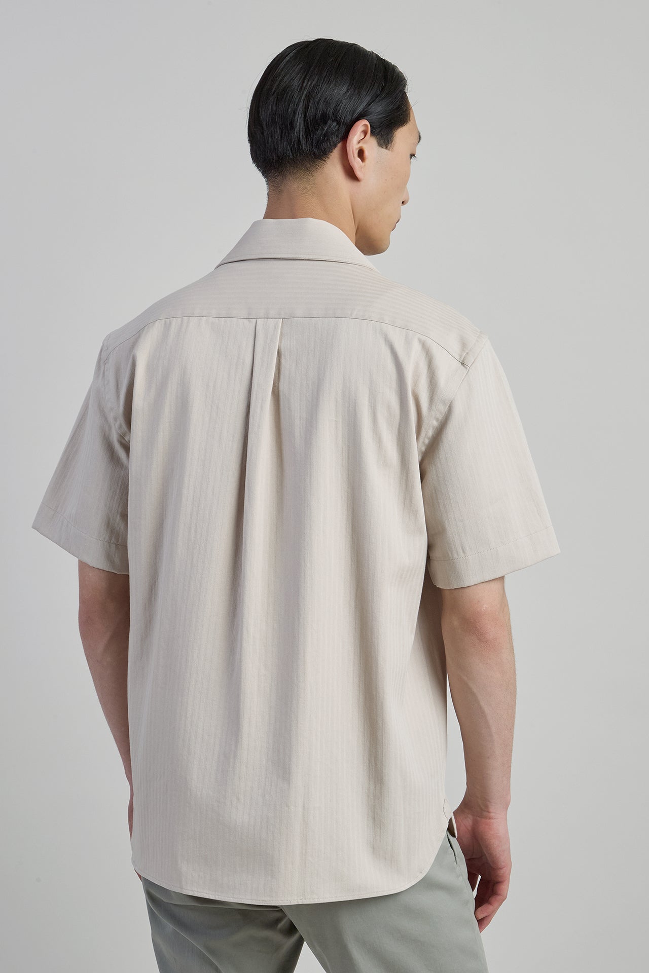 Men's Embroidered Cotton Bowling Collar Shirt alternative