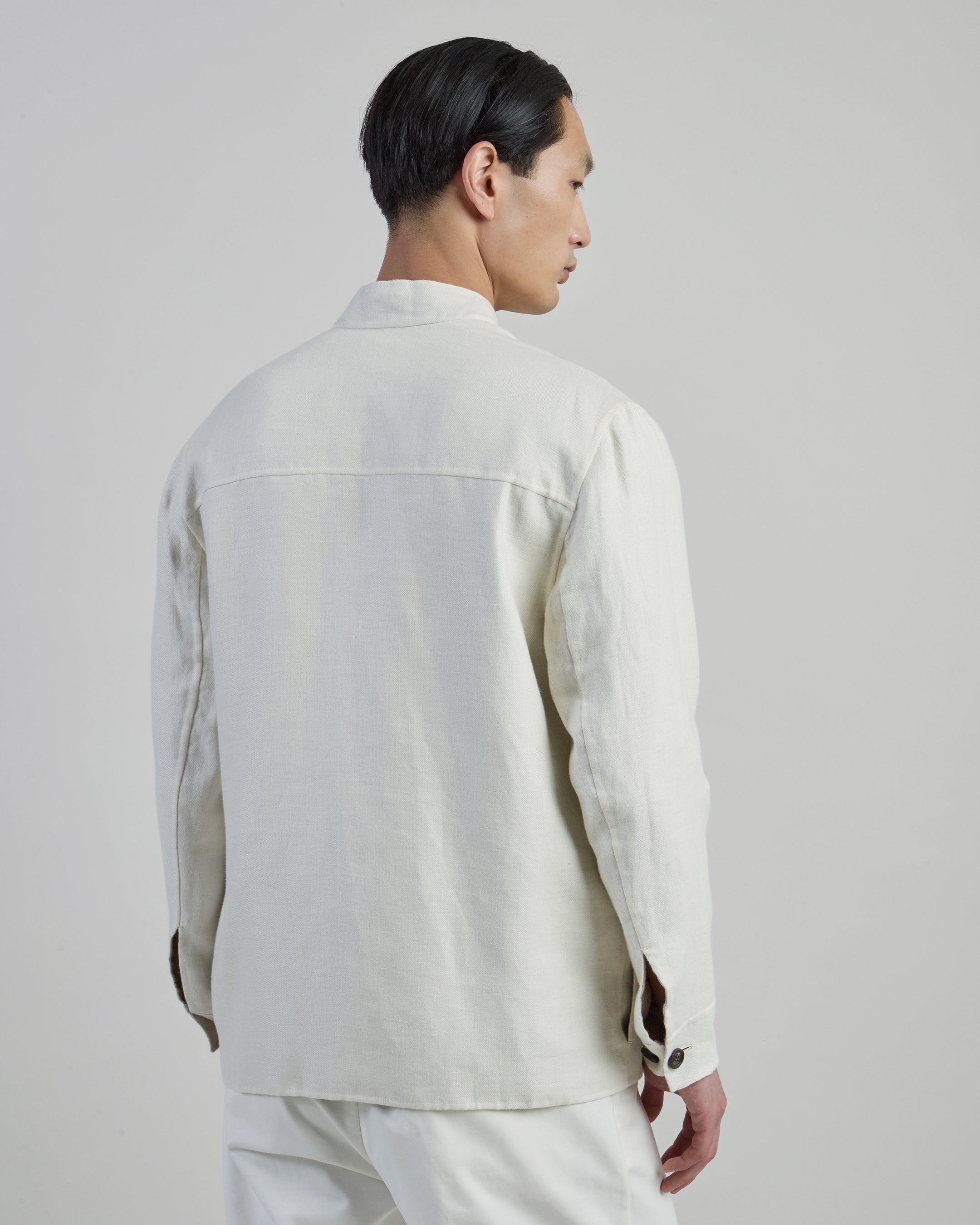 Men's Linen and Silk Overshirt with Suede Pocket alternative