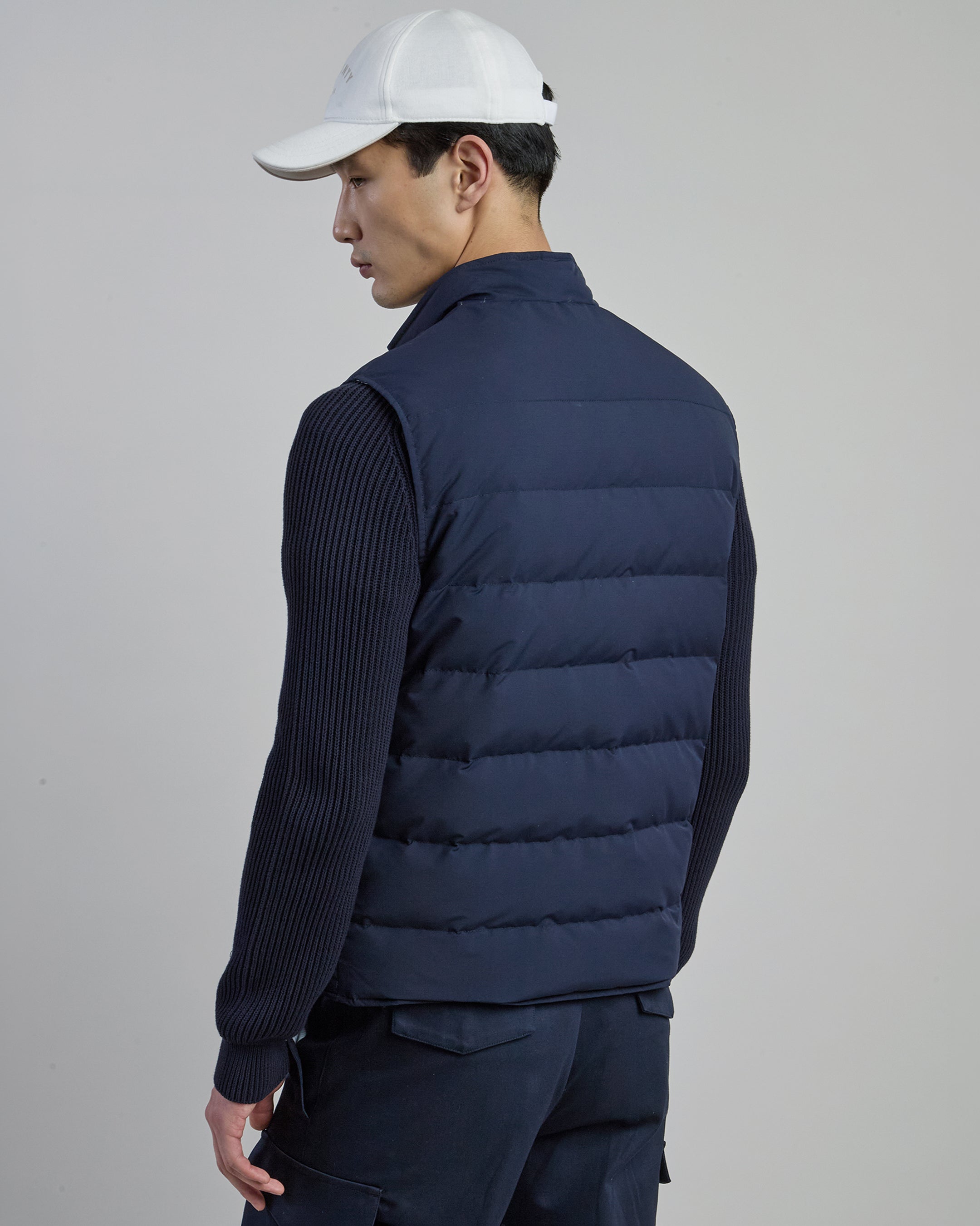 Men's Wool and Nylon Padded Vest with Mandarin Collar - 2