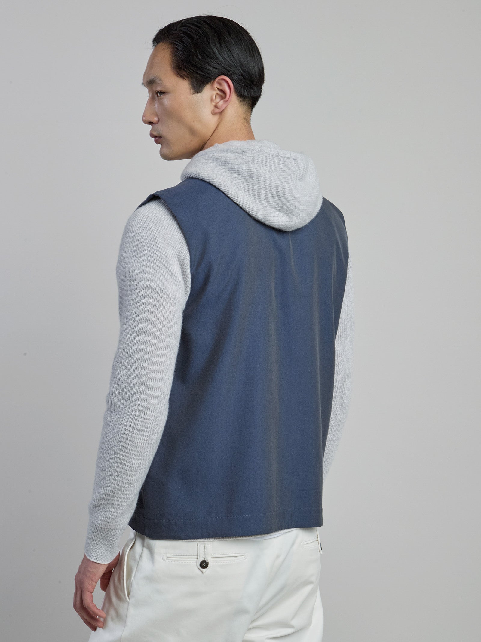Men's Full-Zip 100% Silk Vest with Stand-Up Collar alternative
