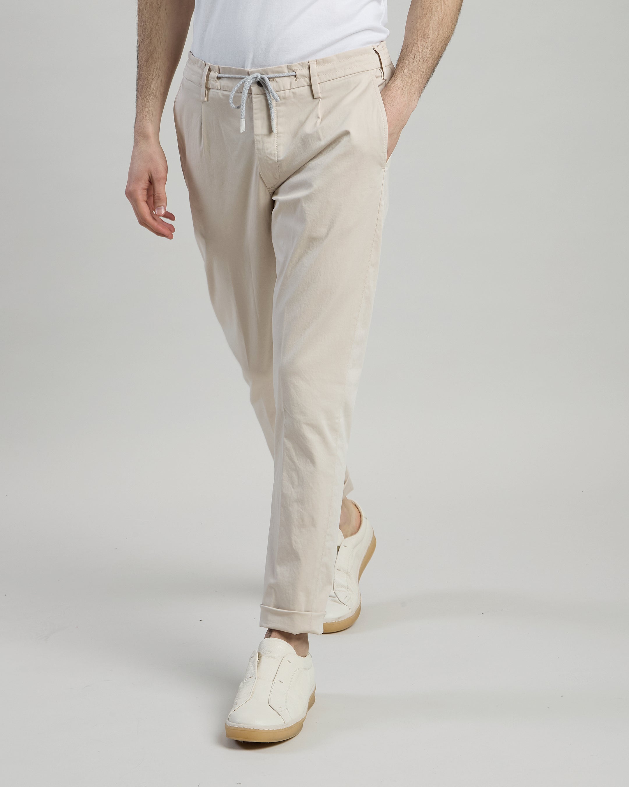 Men's Slim Fit Garment-Dyed Cotton Five-Pocket Trousers - 1