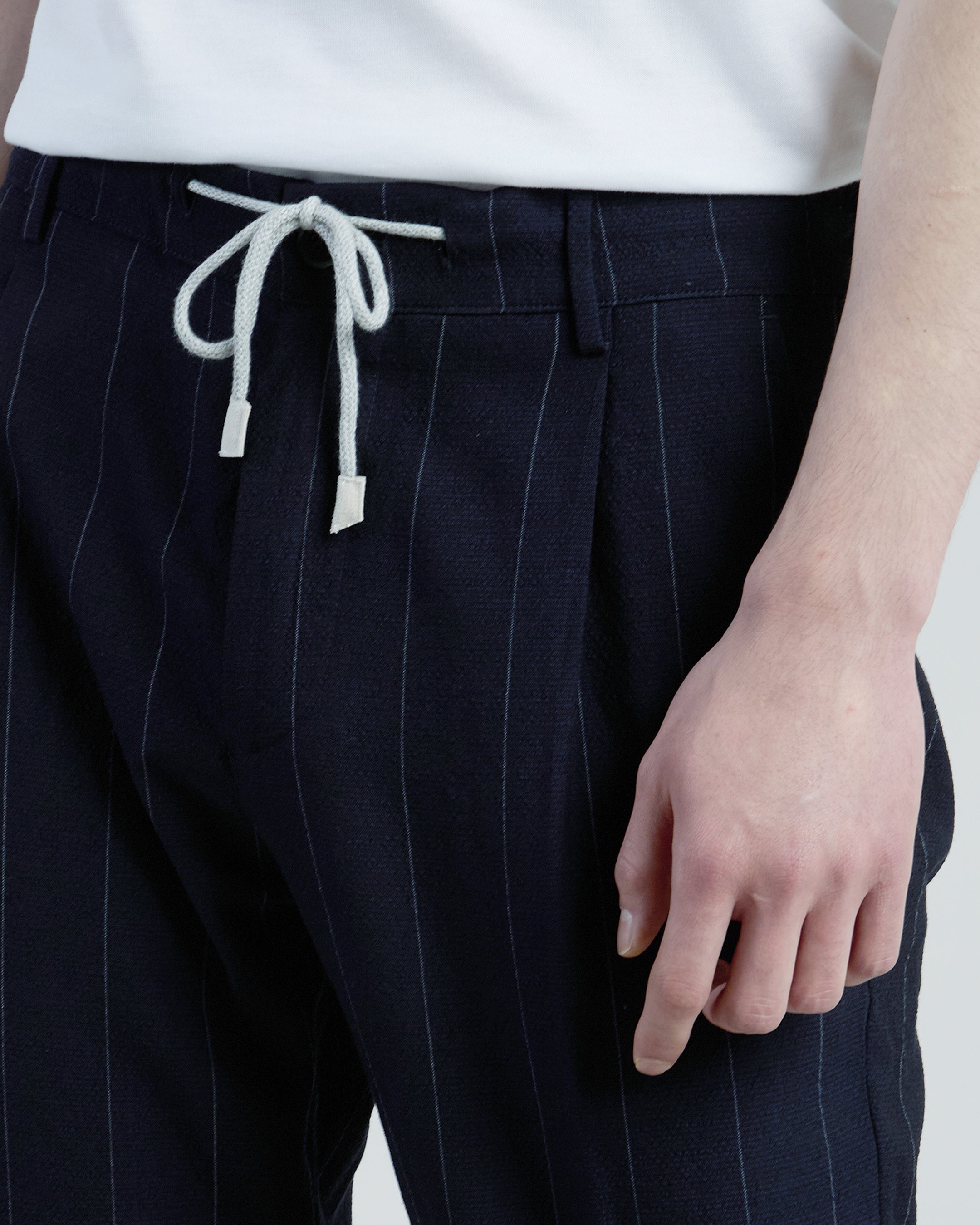 Men's Stretch Wool Jogger Trousers with Pleats - 3