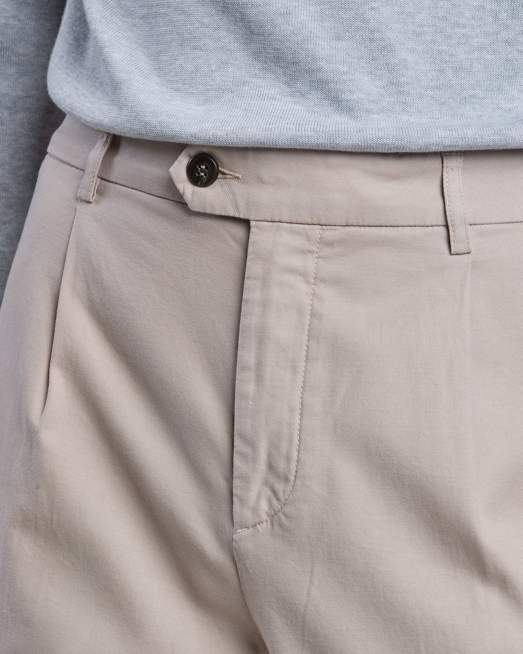 Men's Garment-Dyed Relaxed Fit Pleated Cotton Trousers - 6