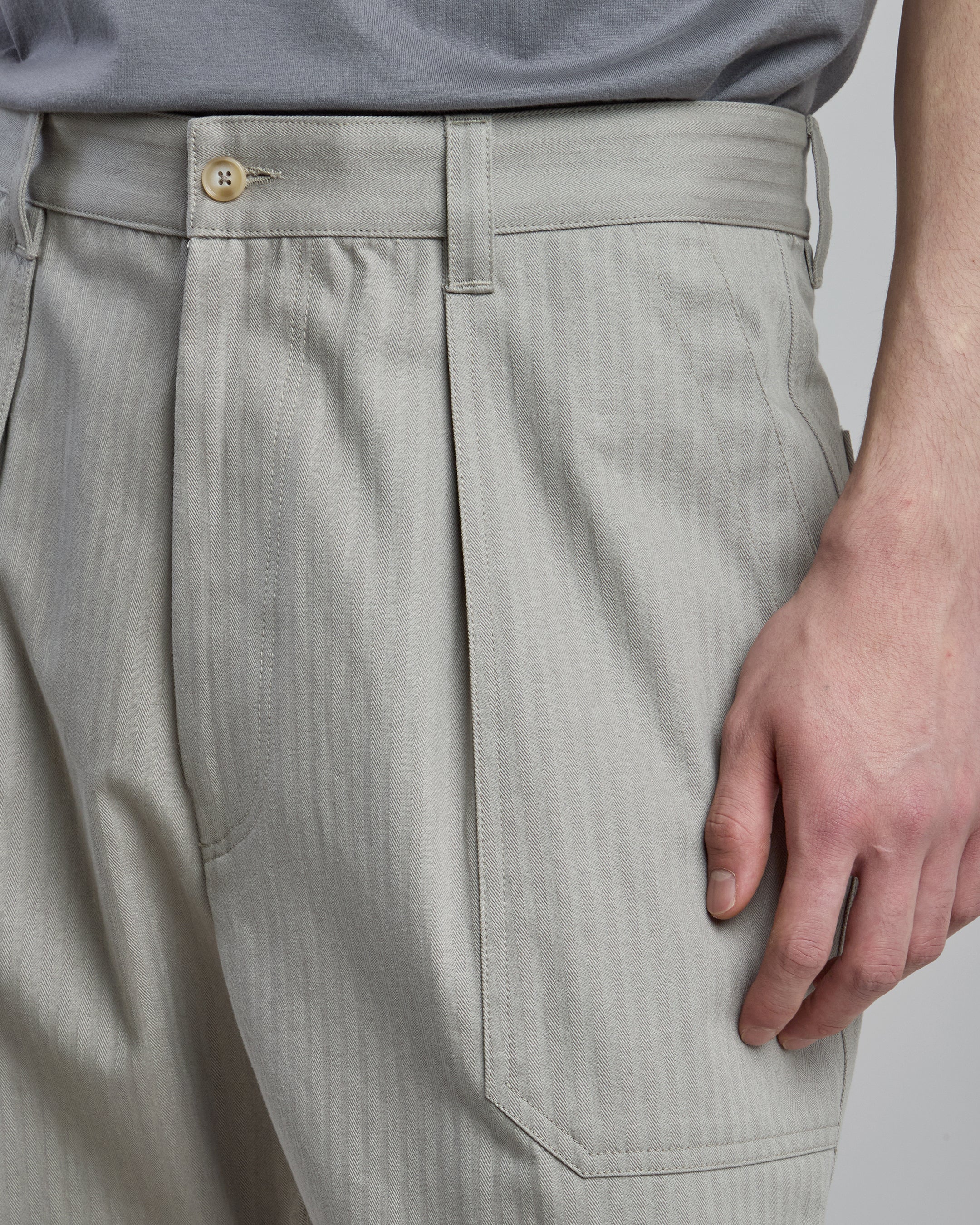 Men's Relaxed Fit Cotton Fatigue Trousers with Pleats