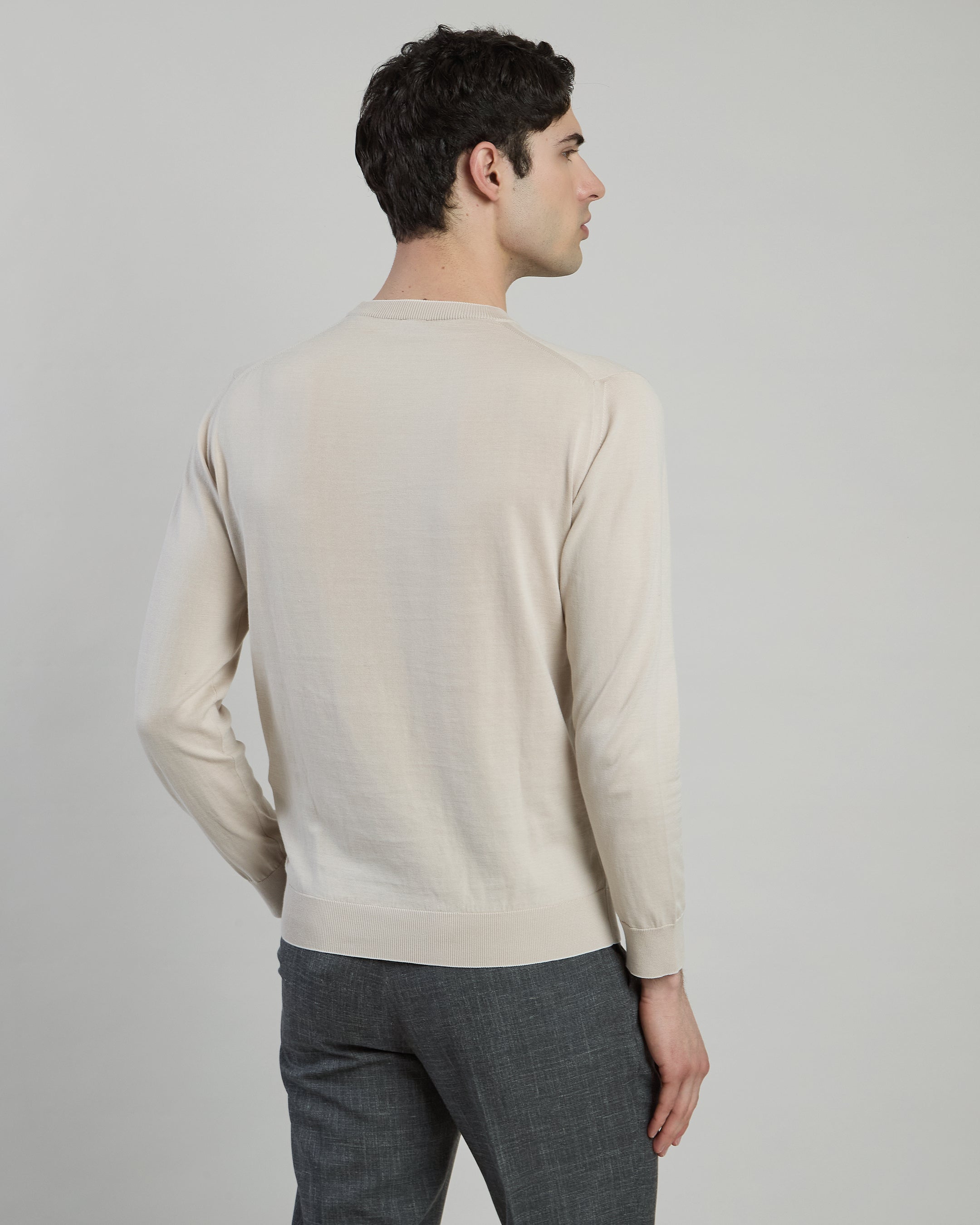 Men's Sea Island Cotton Cable Knit Crew Neck Sweater alternative