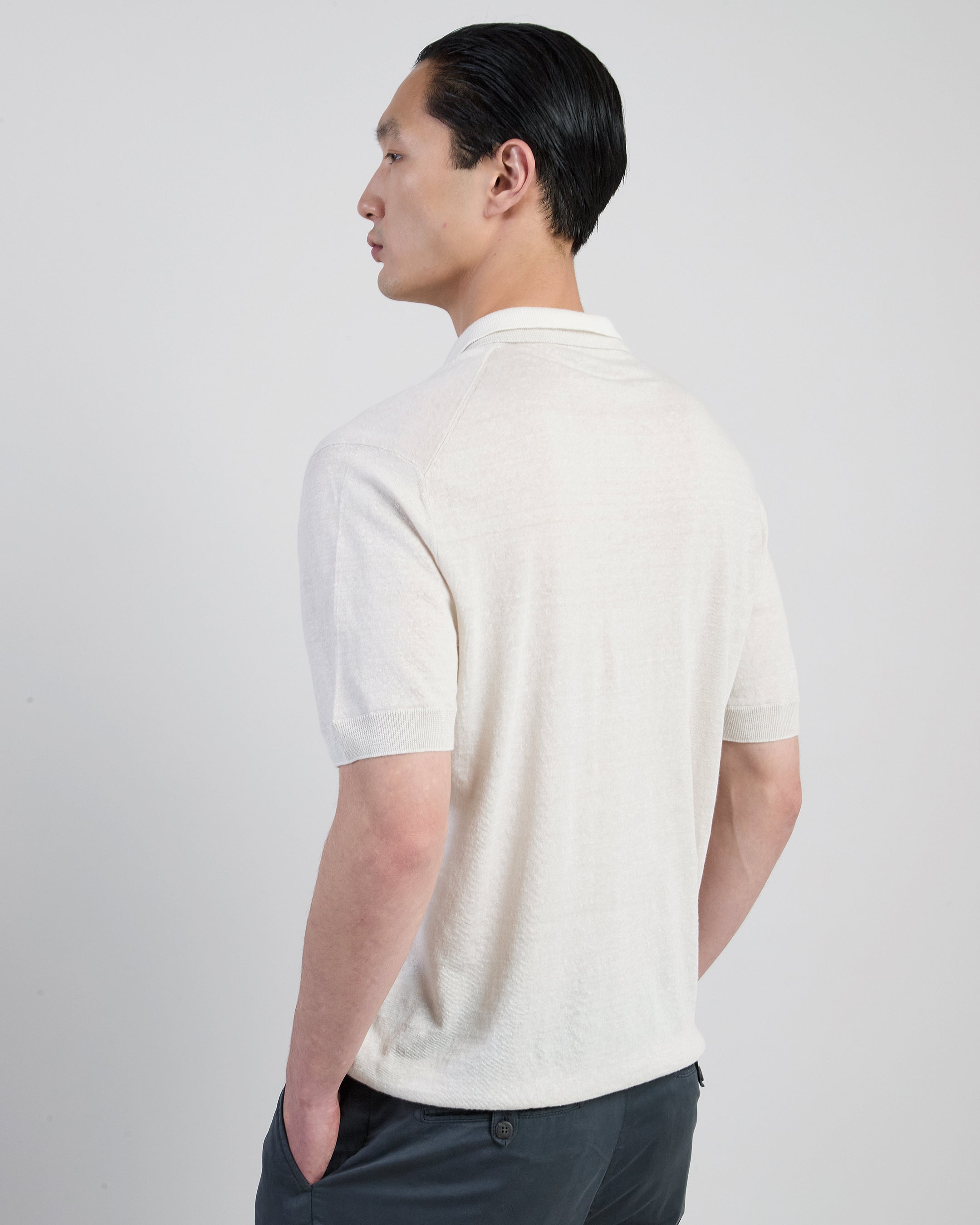 Men's Linen and Cashmere Knitted Polo Shirt alternative