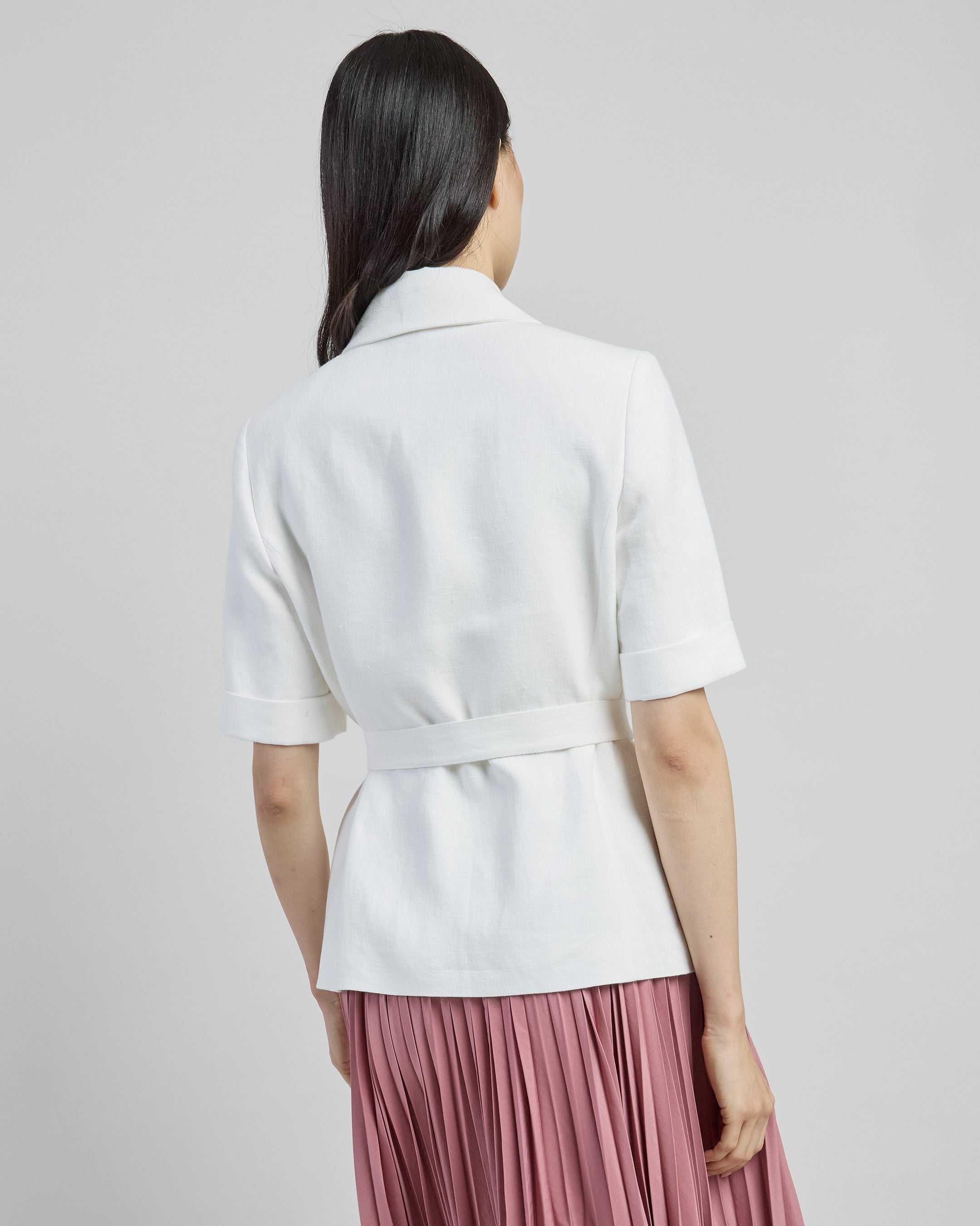 Short-Sleeved Single-Breasted Linen Jacket with Belt alternative