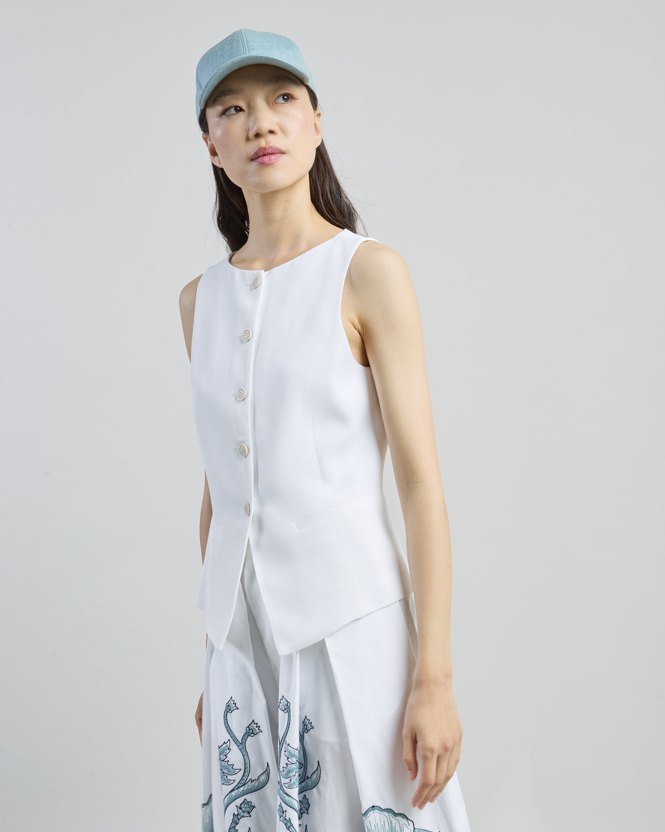 Women's Boat Neck Viscose Vest with Diagonal Weave