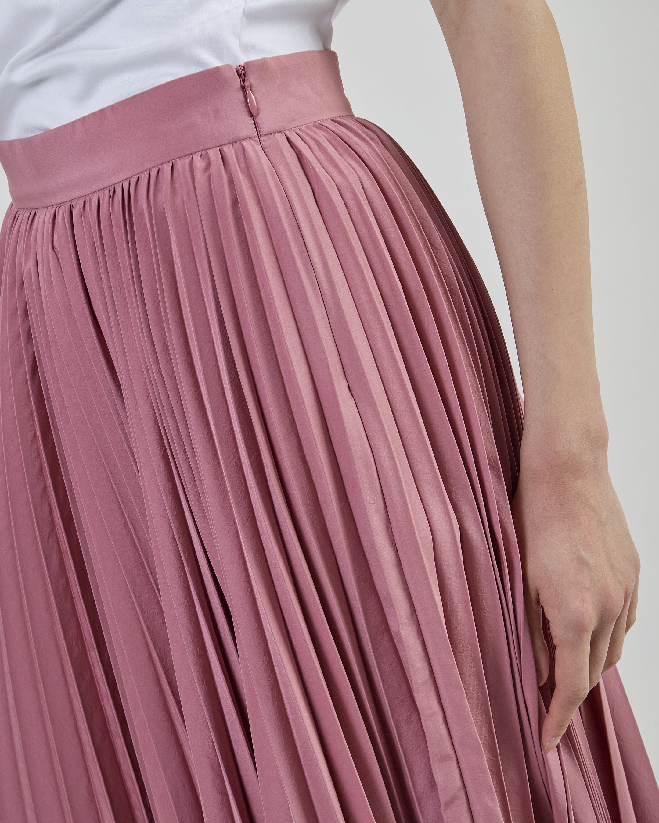 Long Pleated Soleil Skirt in Beige Technical Fabric
