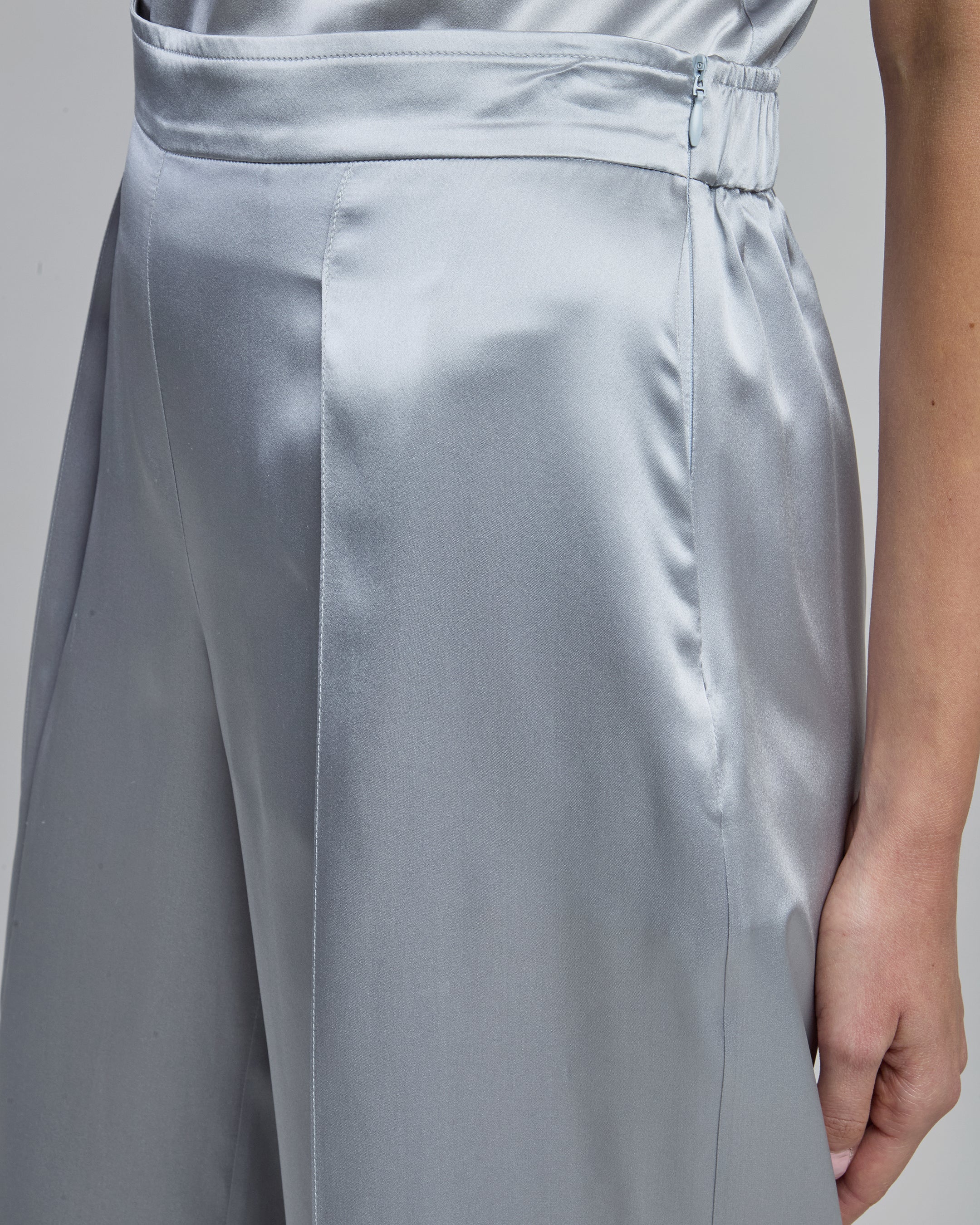 Women's Elegant Double Silk Satin Trousers with Pleats - 3