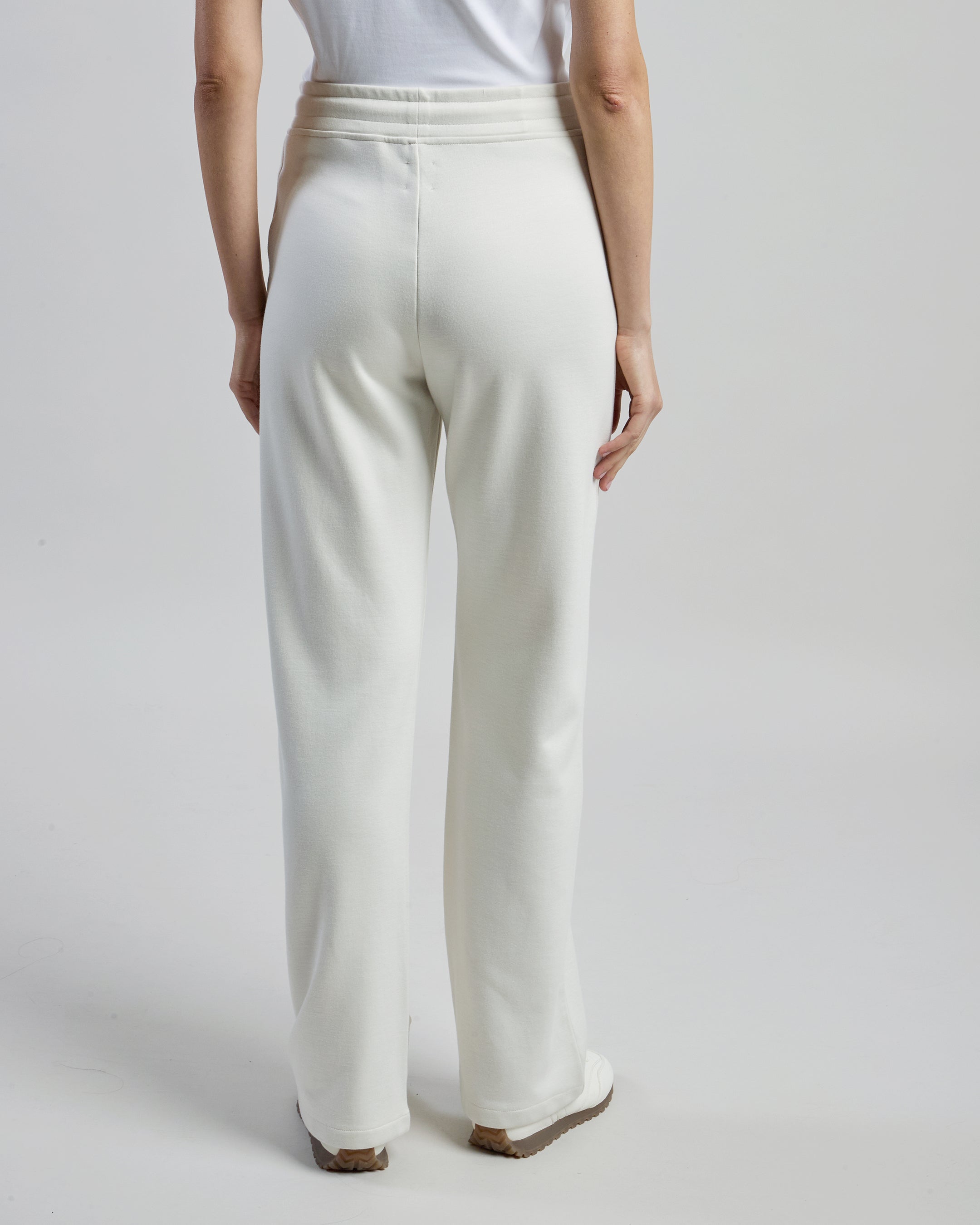 Women's Viscose and Cotton Blend Straight Sweatpants alternative