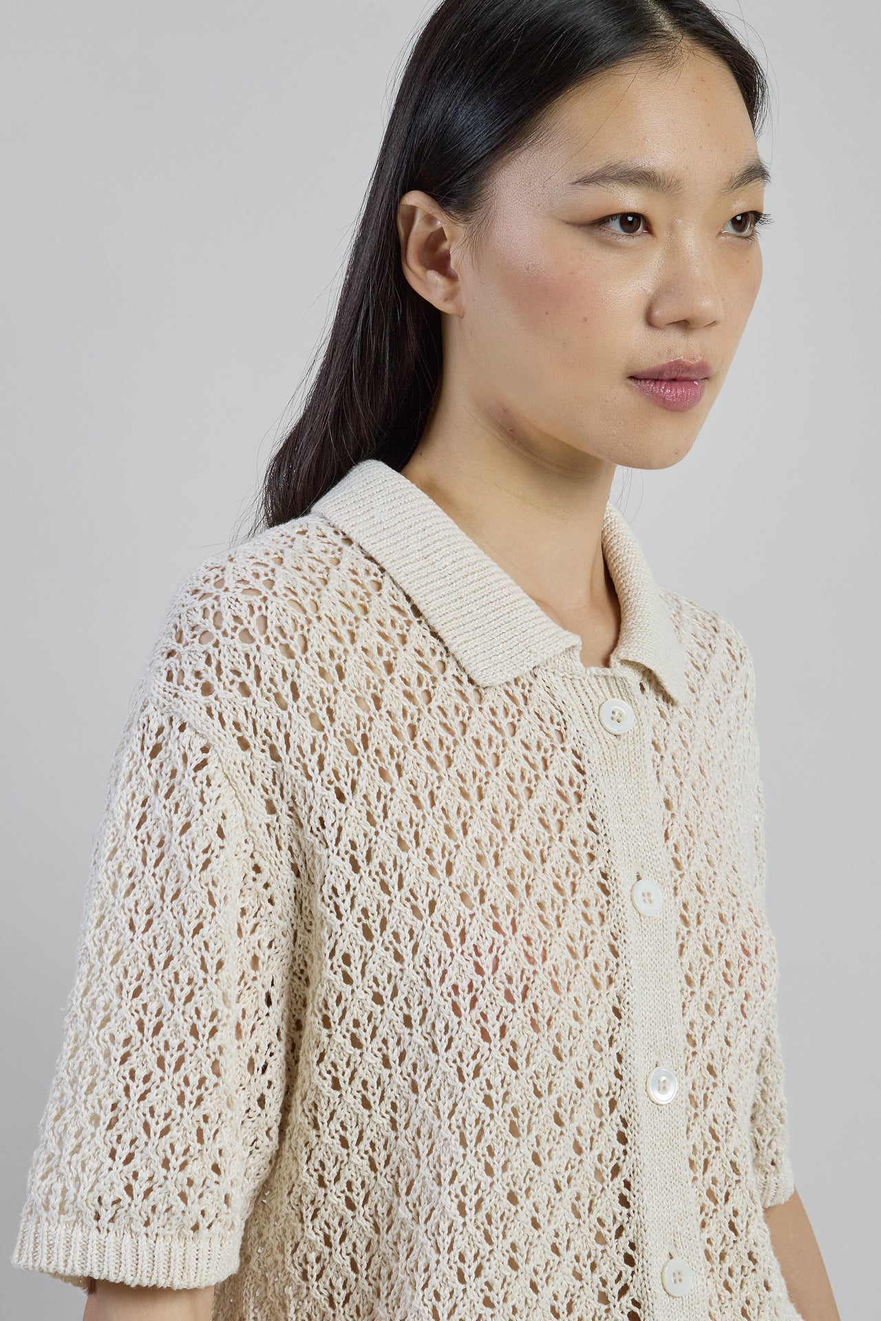 Women's Linen and Silk Knit Shirt with Buttons - 3