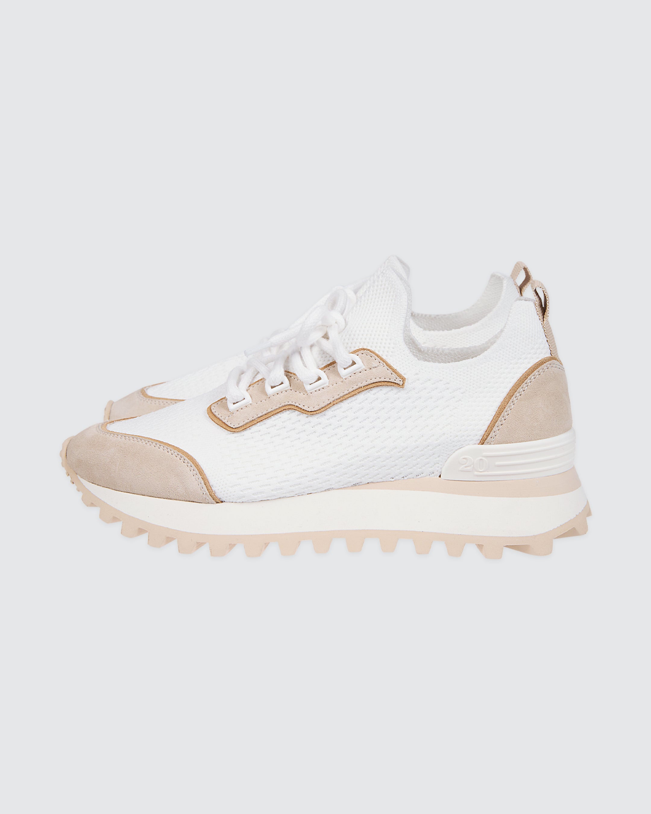 Women's mesh and leather running sneakers alternative