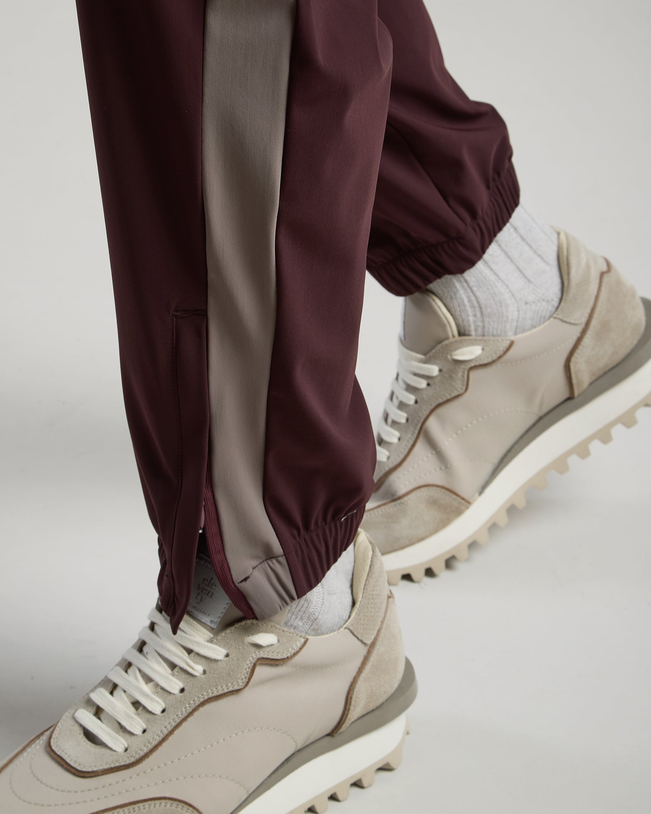 PANTALONE TESSUTO TECNICO