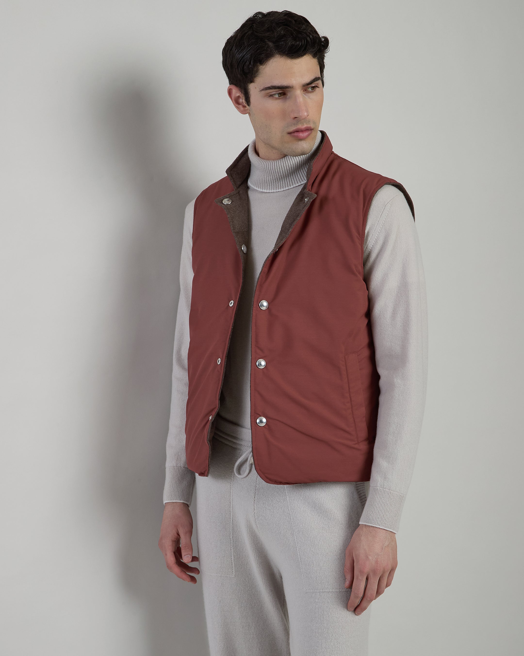 GILET CASHMERE E TESSUTO TECNICO - 4