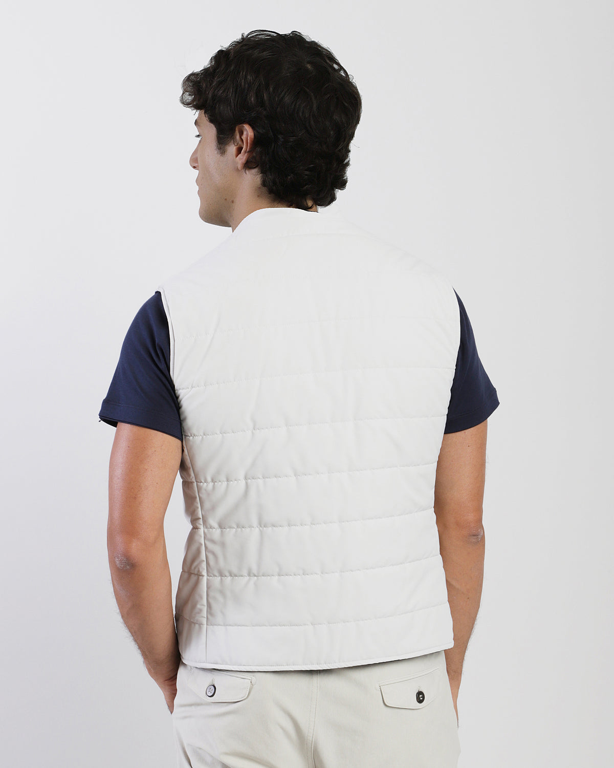 REVERSIBLE CASHMERE AND SILK VEST