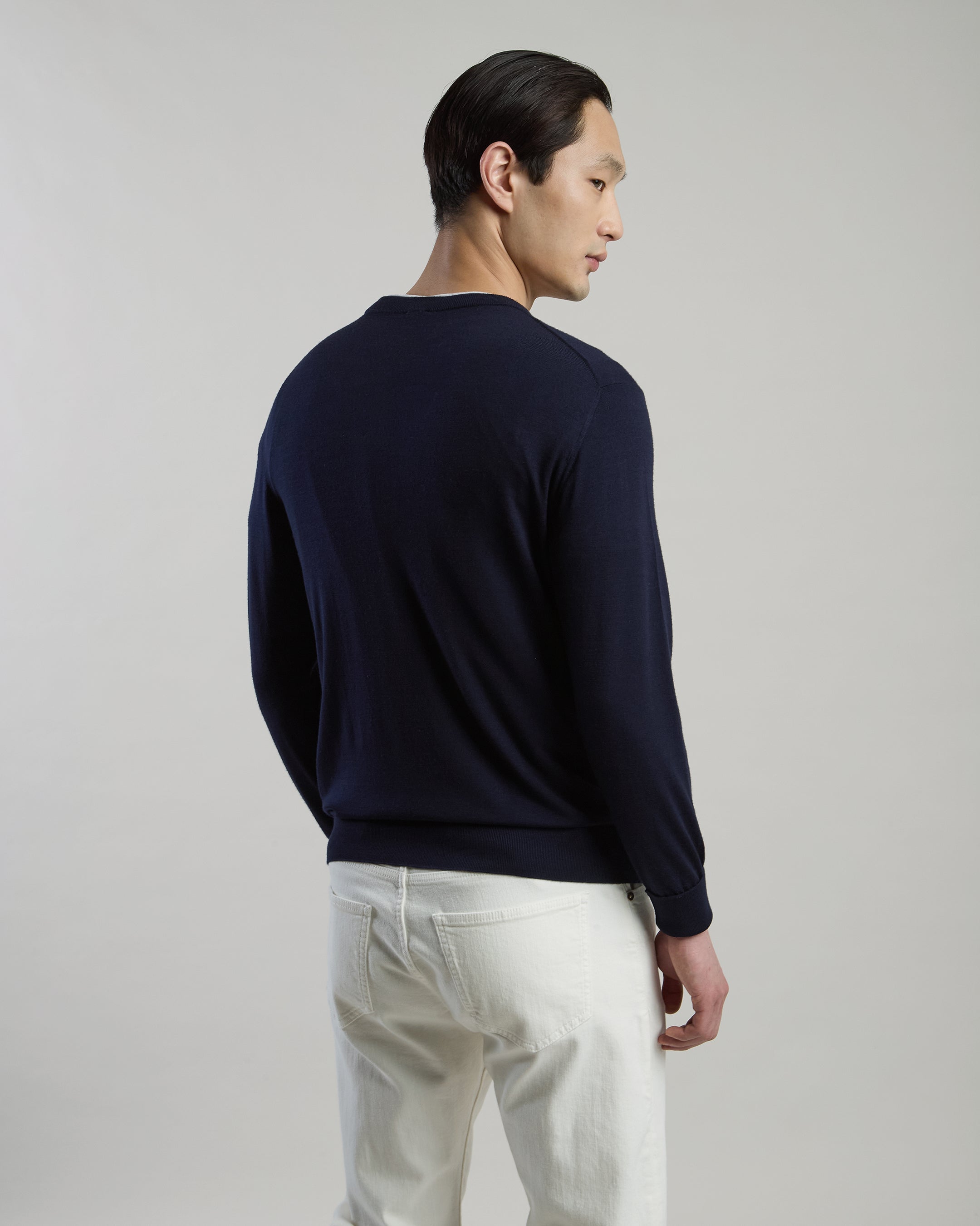 CREW NECK SWEATER