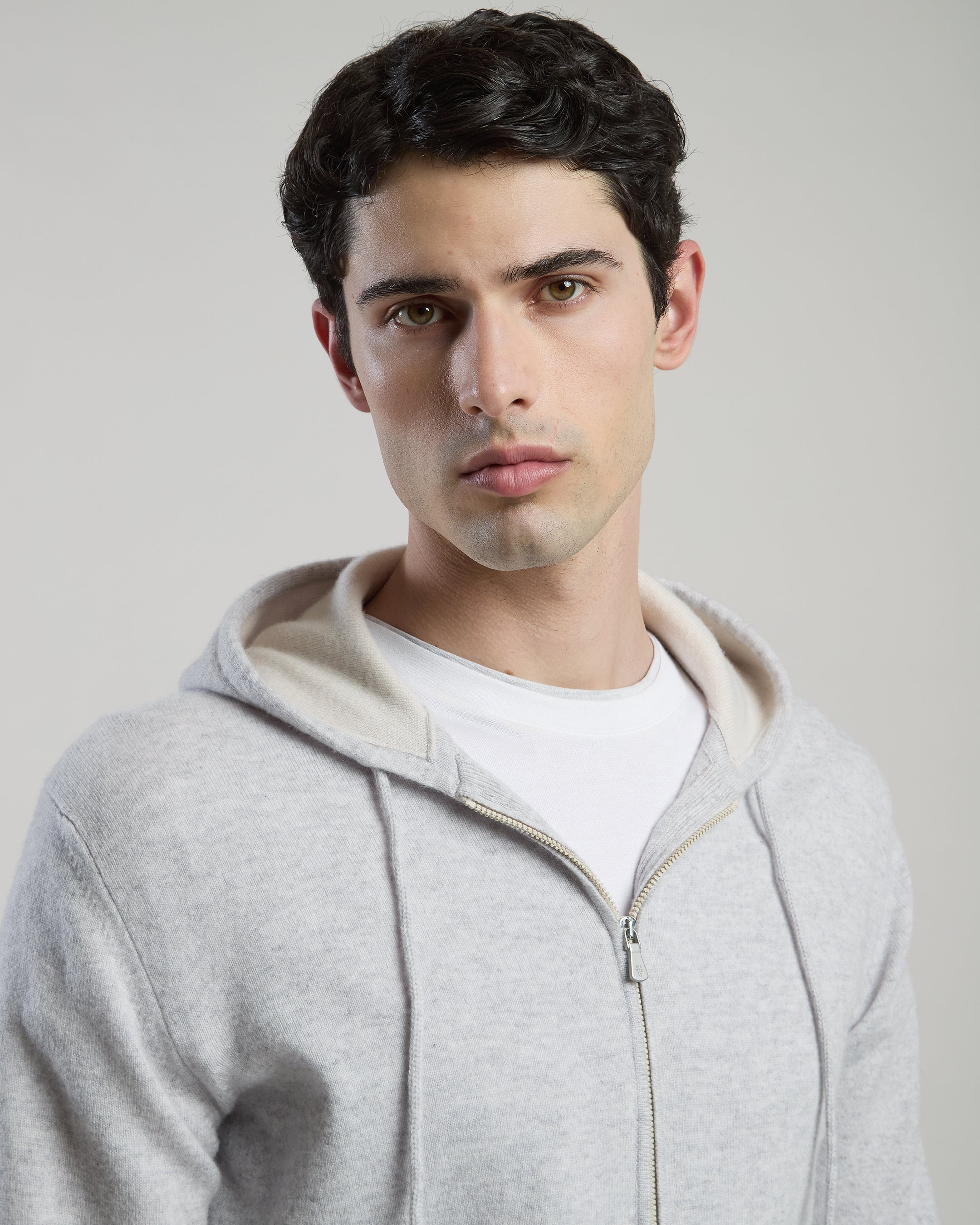 FULL ZIP HOODED SWEATER