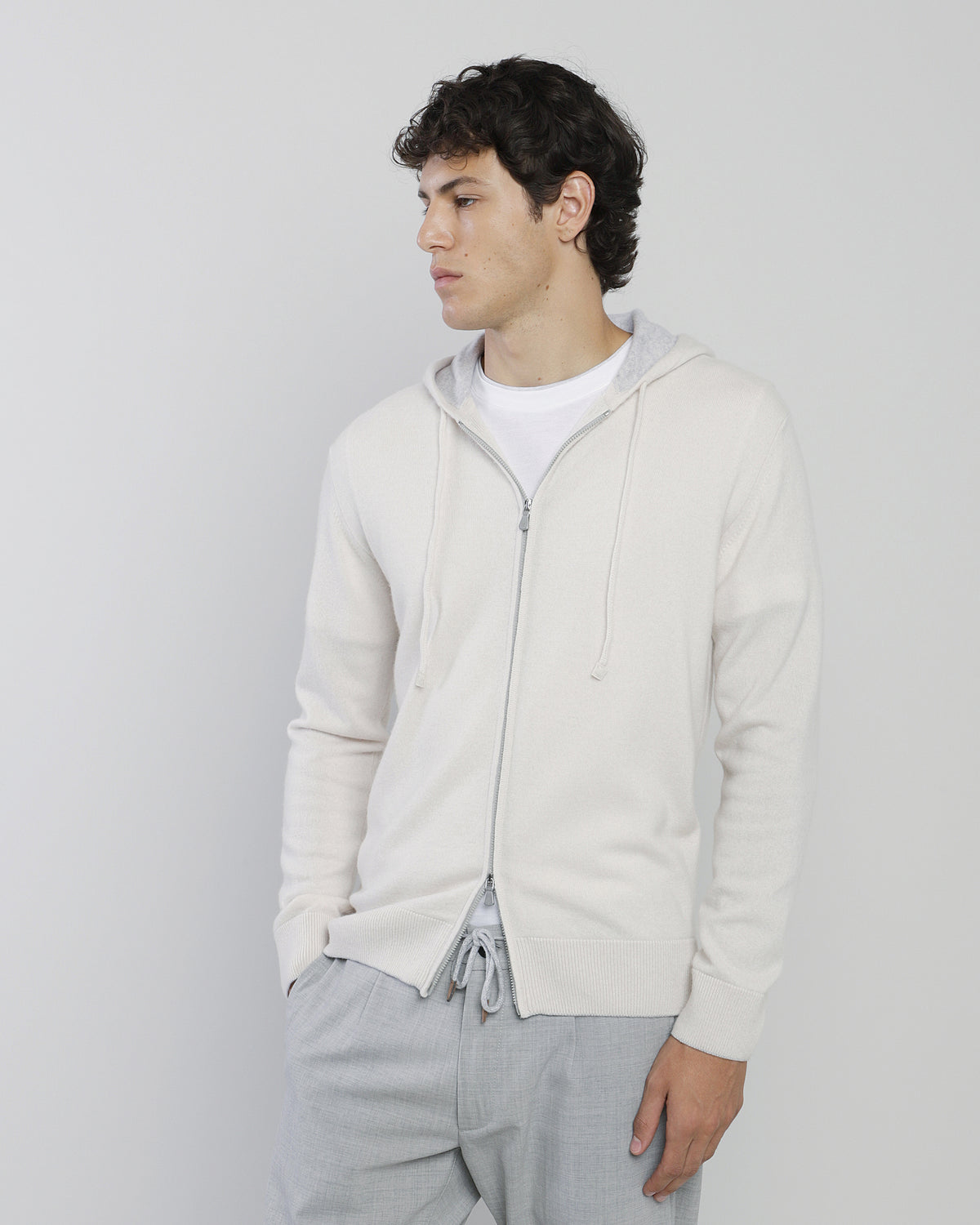 FULL ZIP HOODED SWEATER